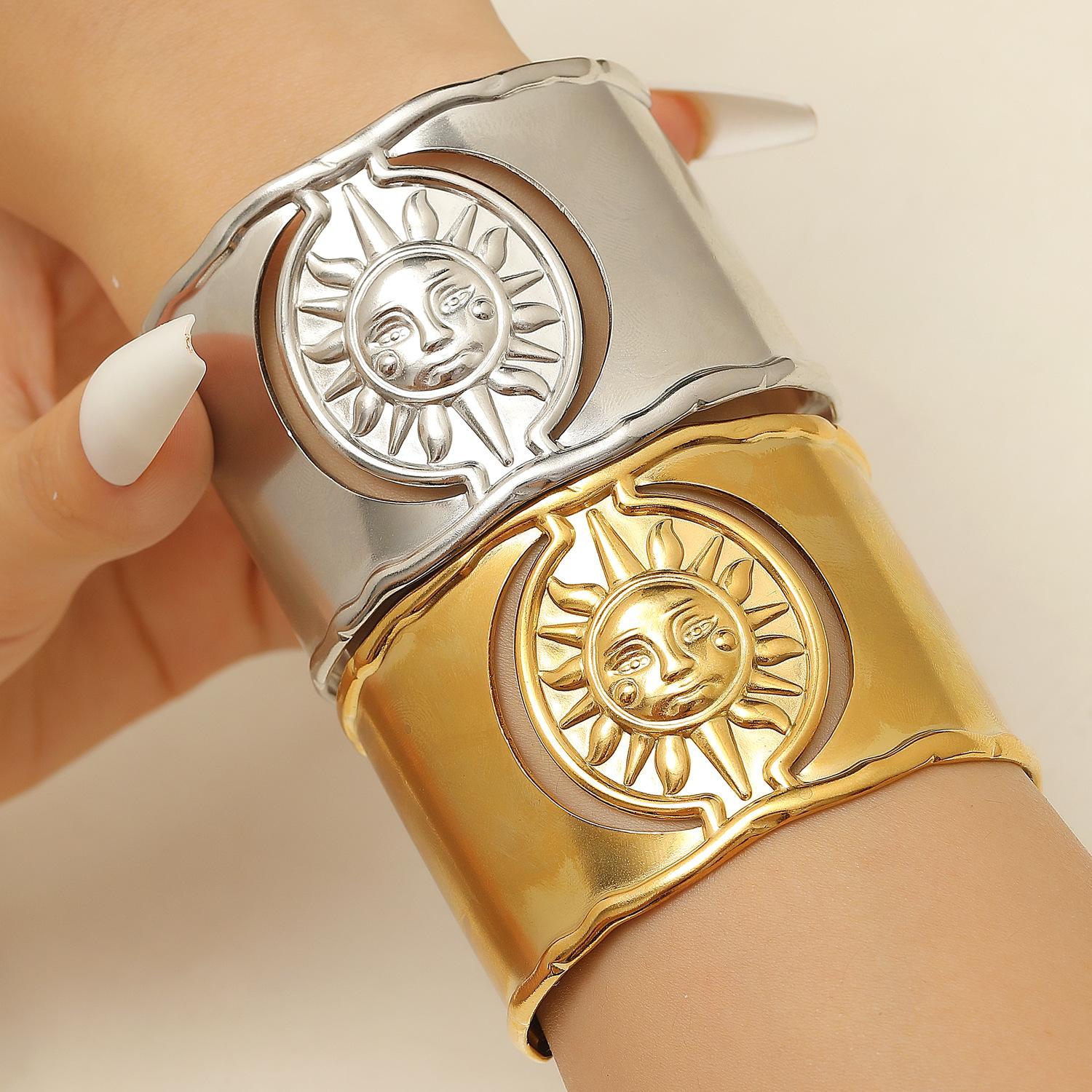 Fashion Gold Plated Design Smooth Sun Stainless Steel Bracelet