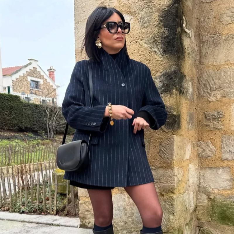 Fashion Striped Blazer Coats Women Loose One Button Stand Collar Long Sleeve Jackets 2025 Spring High Street Office Lady Outwear