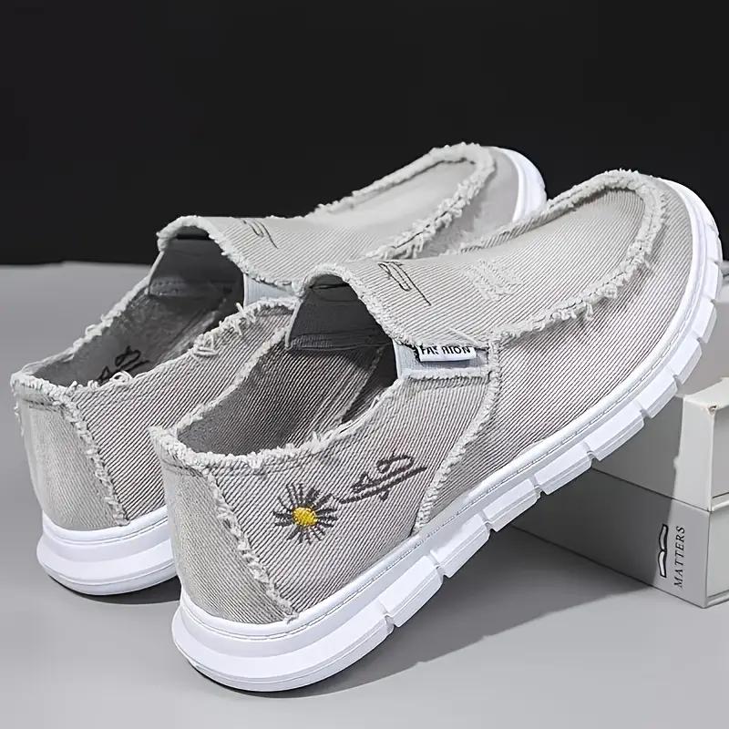 Women's Shoes Canvas Shoes Casual Embroidered Shoes Walking Shoes Cloth Shoes for Spring and Summer