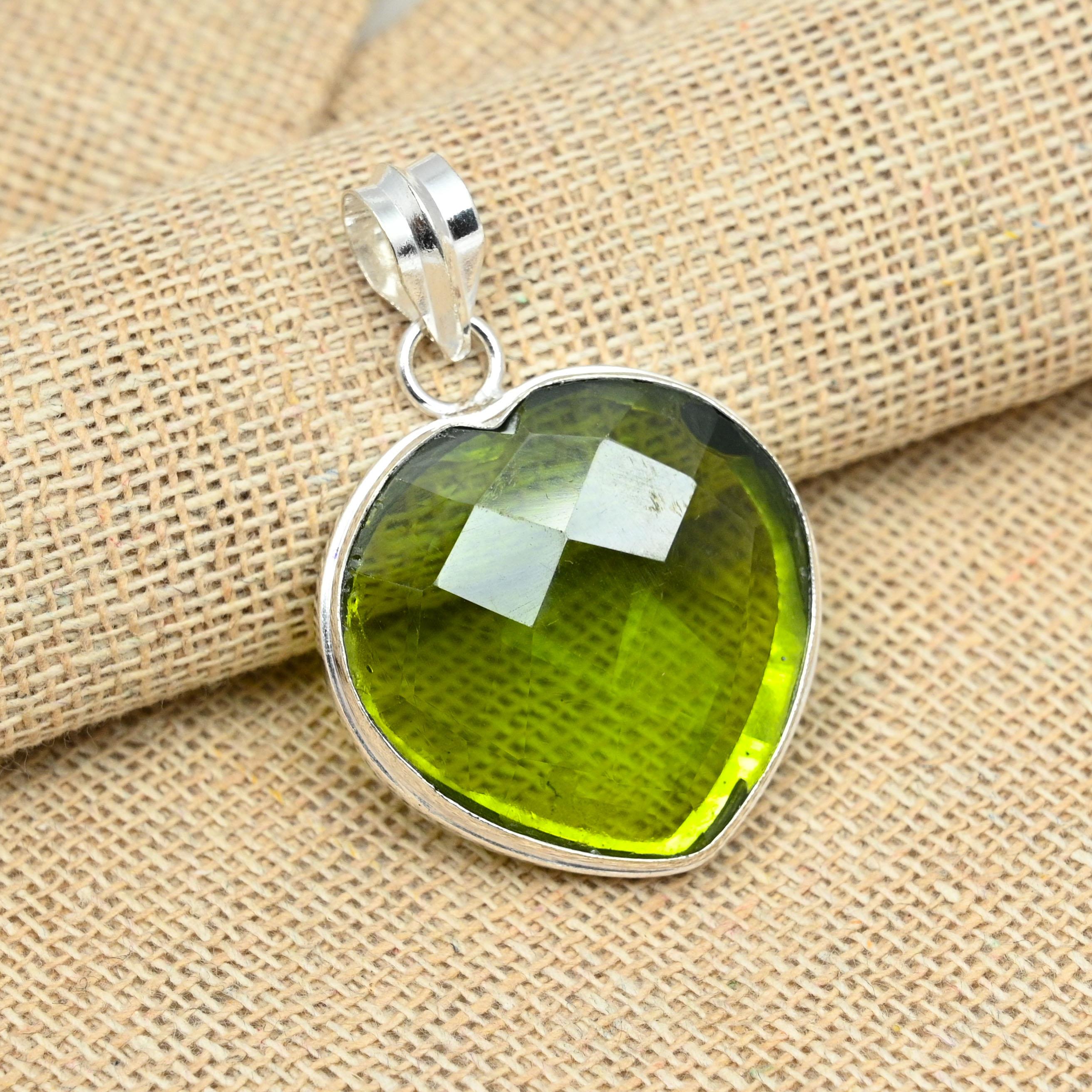 Wonderful Peridot Gemstone Handmade Solid 925 Sterling Silver Jewelry Girls Pendant