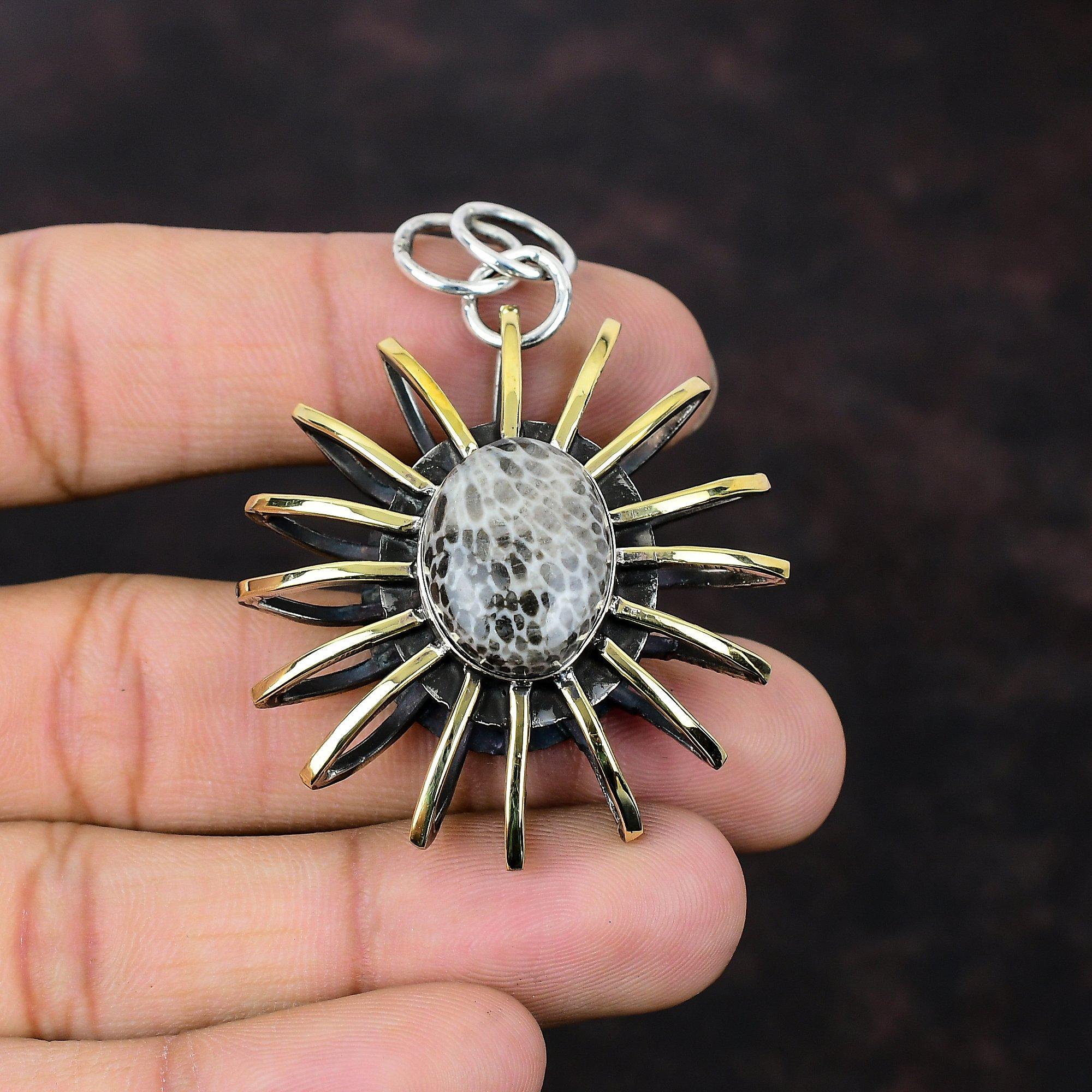 Stingray Coral Pendant 925 Sterling Silver Pendant Gemstone Handmade Jewelry 18K Gold Plated Pendant Cage Jewelry For Gift Wonderful Pendant