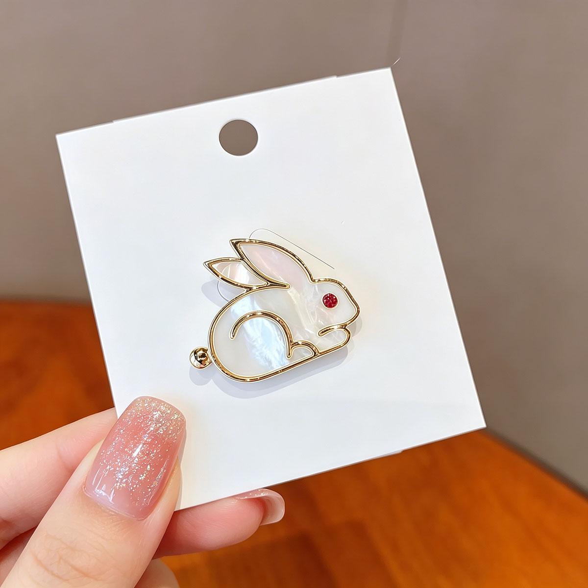 New Rabbit Brooch for Women, Brooch Pin Accessory, High-end Suit Anti-Slip Fixed Buckle Shirt Accessory for Women