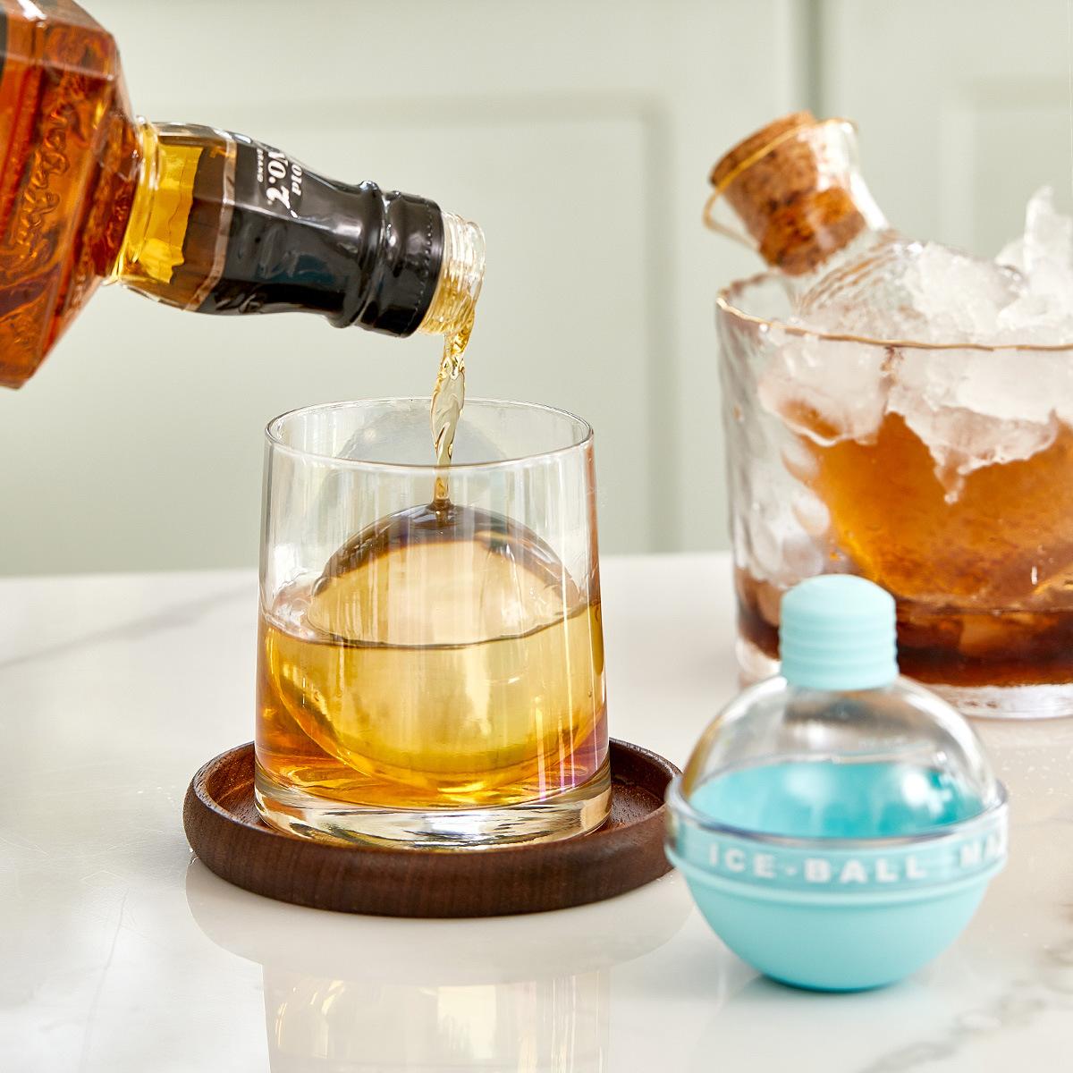 1KS silikonový výrobník ledových míčků Whisky Kulatá forma na lední hokej Tvar žárovky Forma na ledové kostky Forma na ledové kostky Nářadí na zmrzlinu