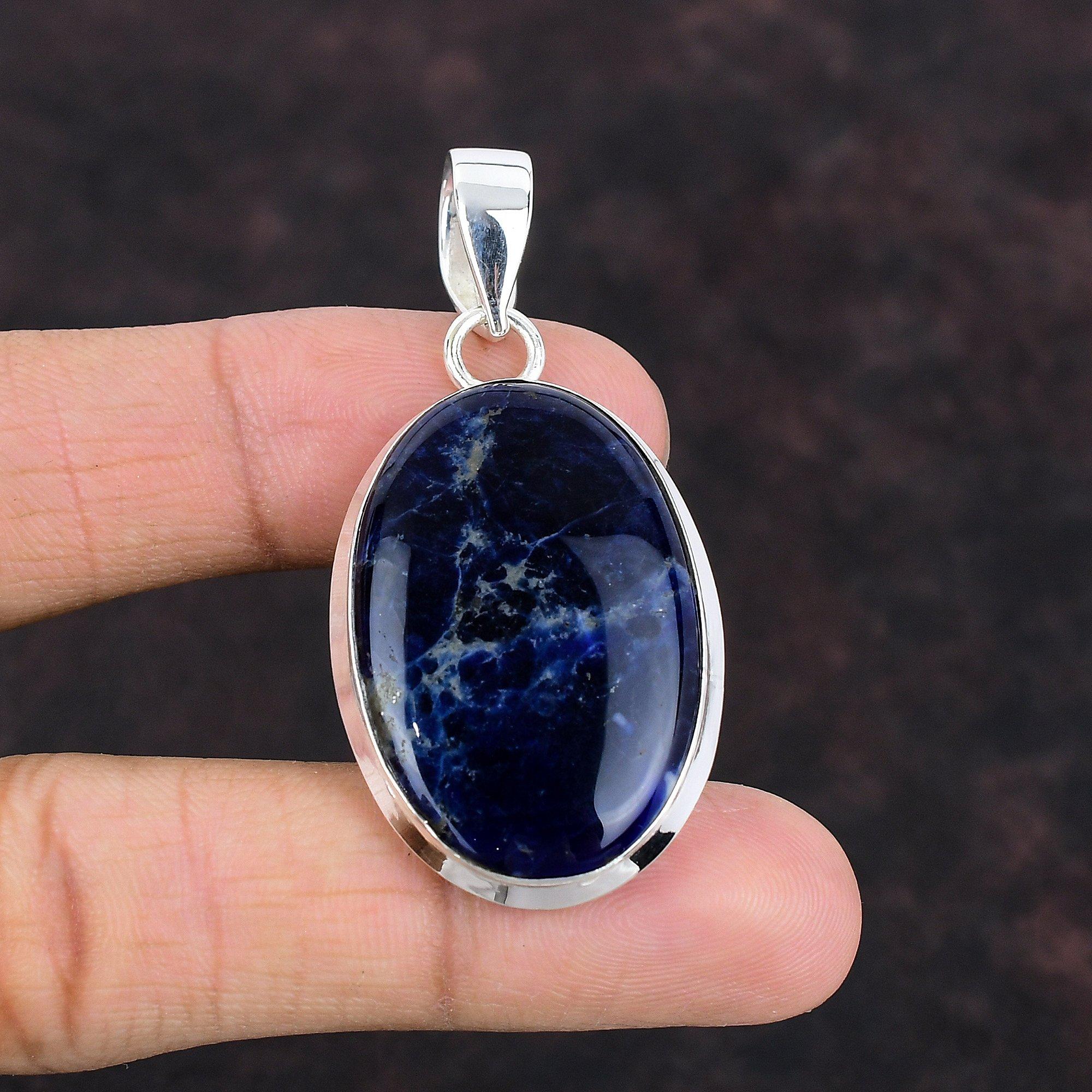 Pendentif Sodalite Pendentif en pierres précieuses Bijoux faits à la main 925 Pendentif en argent sterling Bijoux Sodalite Cadeau pour ses femmes Pendentif Tout nouveau Pendentif