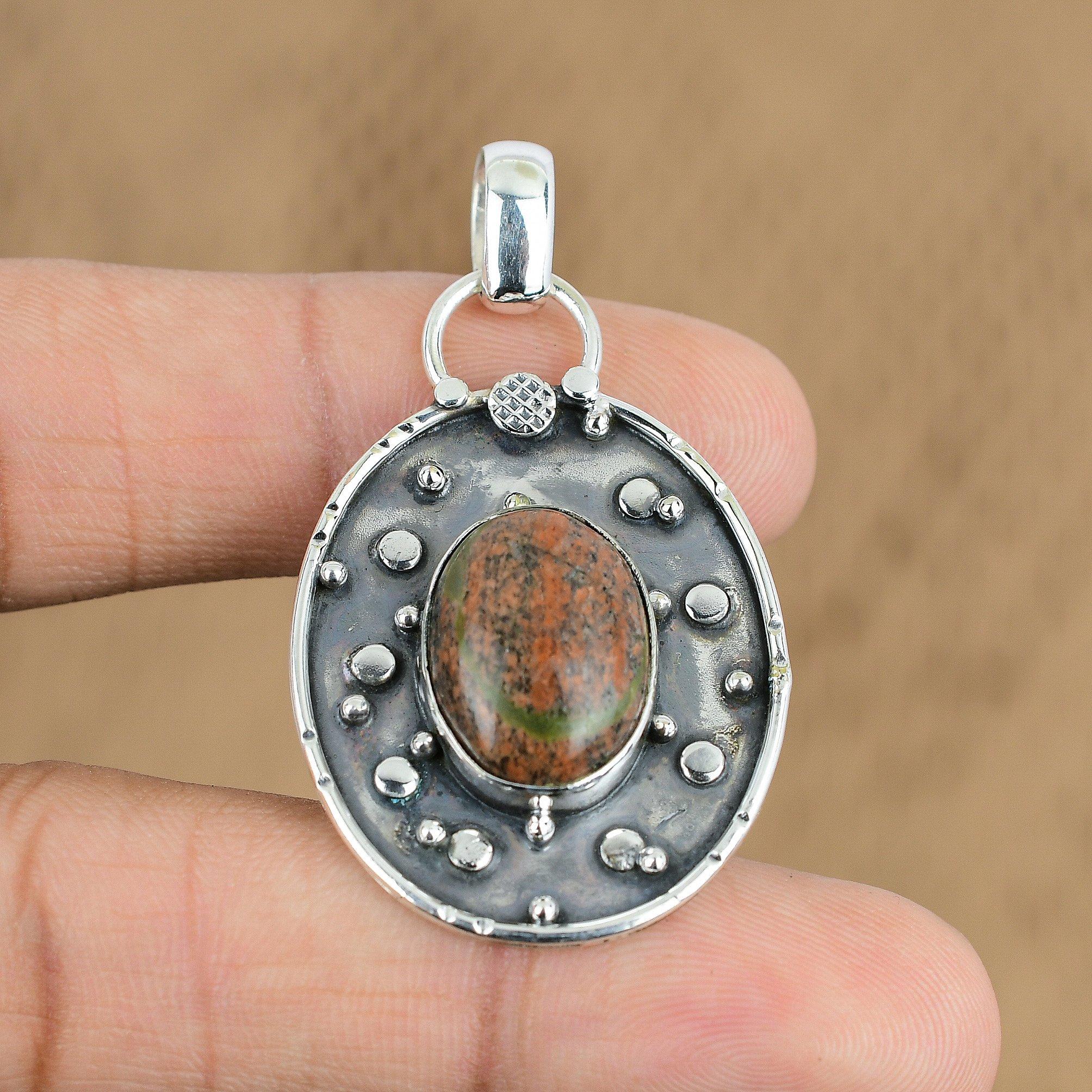 Anniversary Gift For Her Natural Grass Garnet Gemstone Pendant 925 Silver