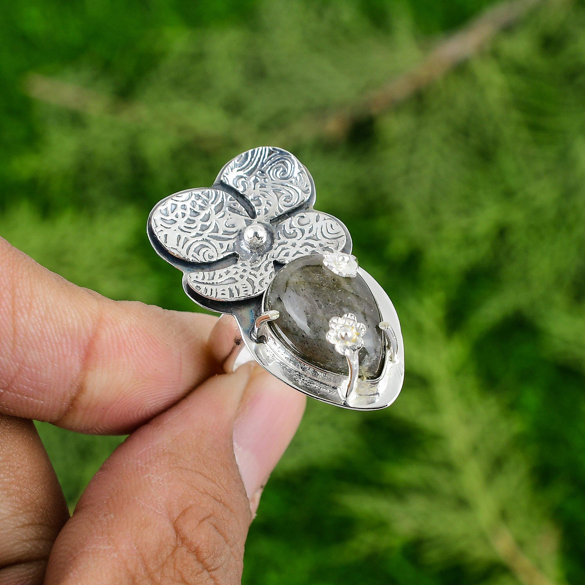 925 Sterling Silver Pear Natural Labradorite Solitaire Flower Wife Ring Jewelry