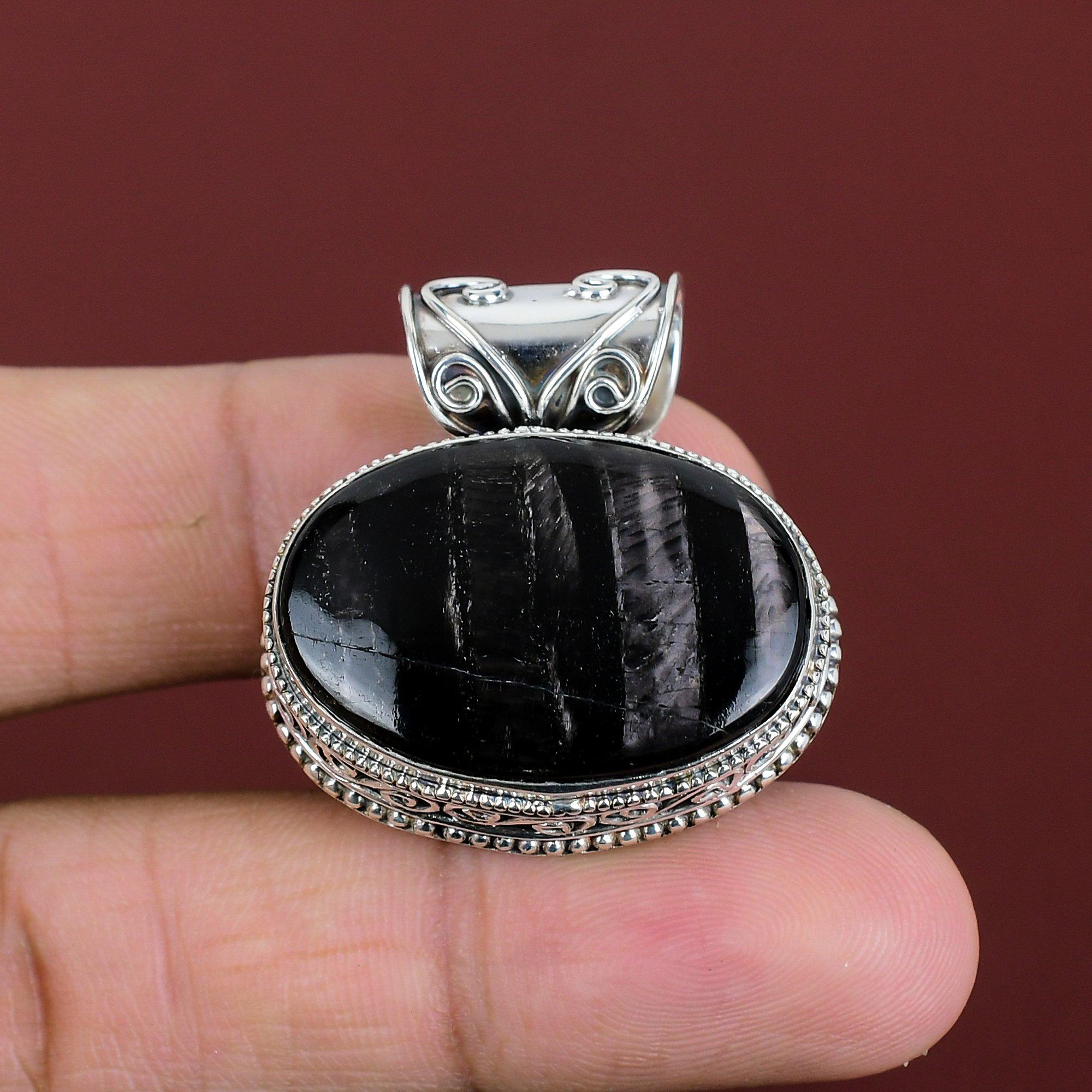 Hypersthene Pendant Gemstone Pendant Beautiful Vintage Jewelry 925 Sterling Silver Pendant Handmade Pendant Birthstone Jewelry Gifts For Her