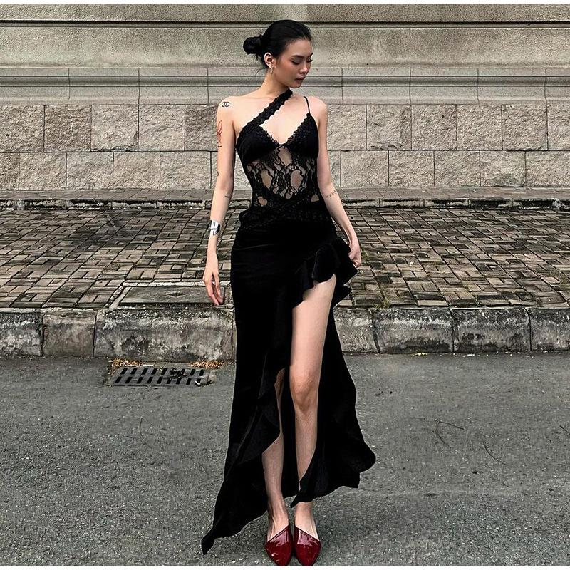 Sexy Schrägkragen-Trägerkleid Damen Spitze Patchwork Rückenfrei Ärmellos Slim Lange Kleider 2025 Neu Damen Rüschen Schlitz Partykleid