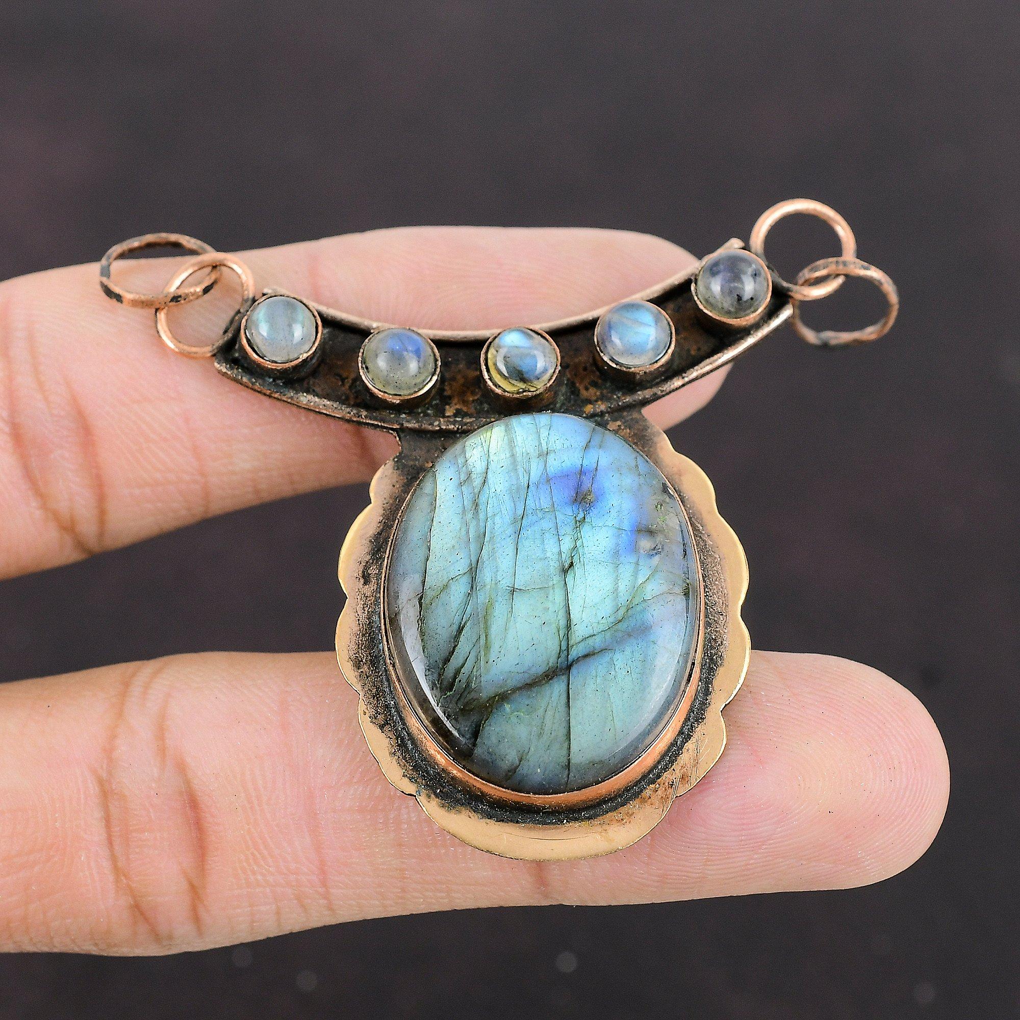 Labradorite Pendant Copper Pendant Labradorite Gemstone Jewelry Handmade Pendant Copper Jewelry Modern Style Pendant Special Occasion Gift