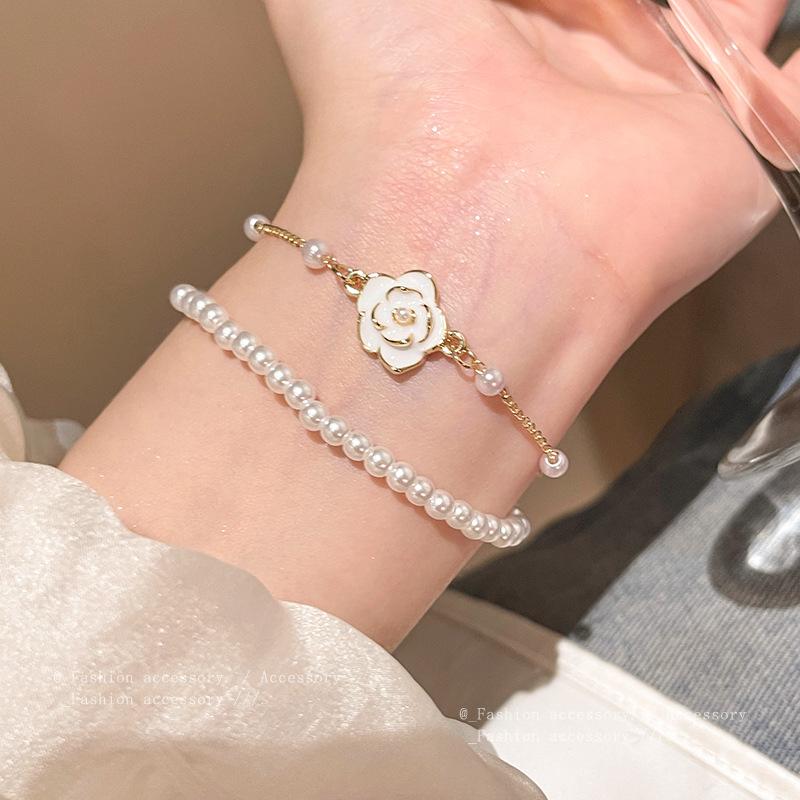Light Luxury Niche Simplicity Advanced Feeling Versatile Temperament Double Layered Camellia Bracelets
