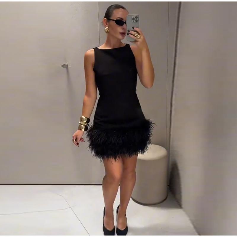 Elegantní Peří Patchwork Krátké Párty Šaty Dámské Slim O-výstřih Bez rukávů Vysoký Pas Dámské Šaty 2025 Dámské Sexy Večerní Šaty