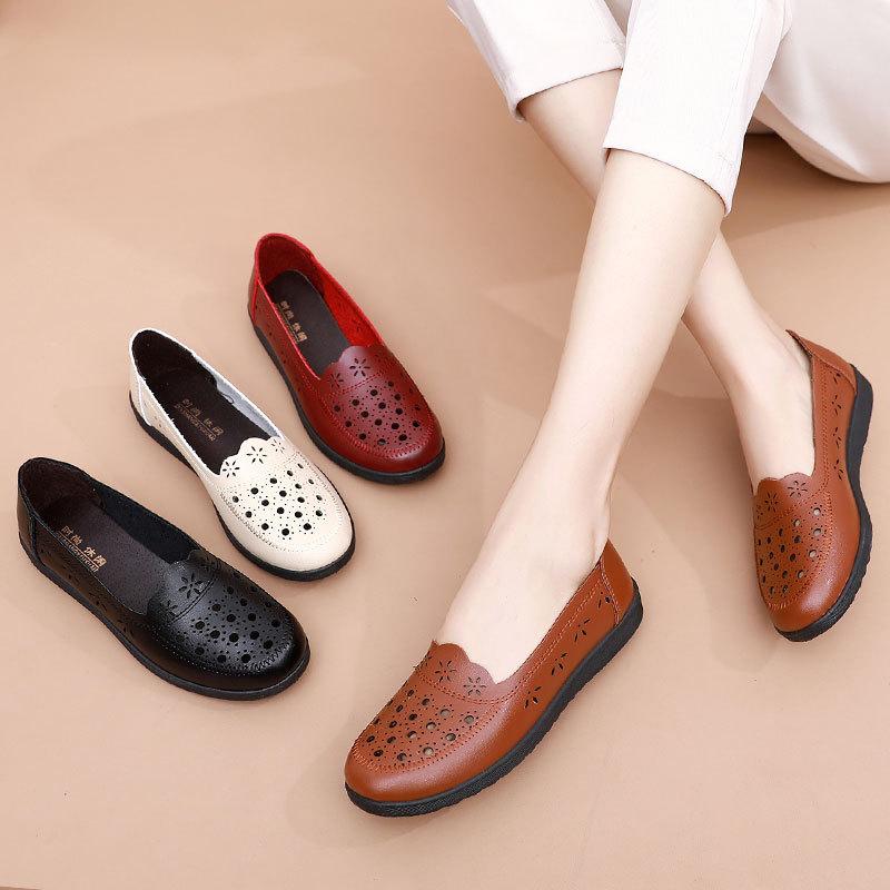 Sandals Summer Breathable Fashionable Hollow Leather Shoes Soft Sole Non Slip Flat Bottom Women's Shoes Perforated Shoes