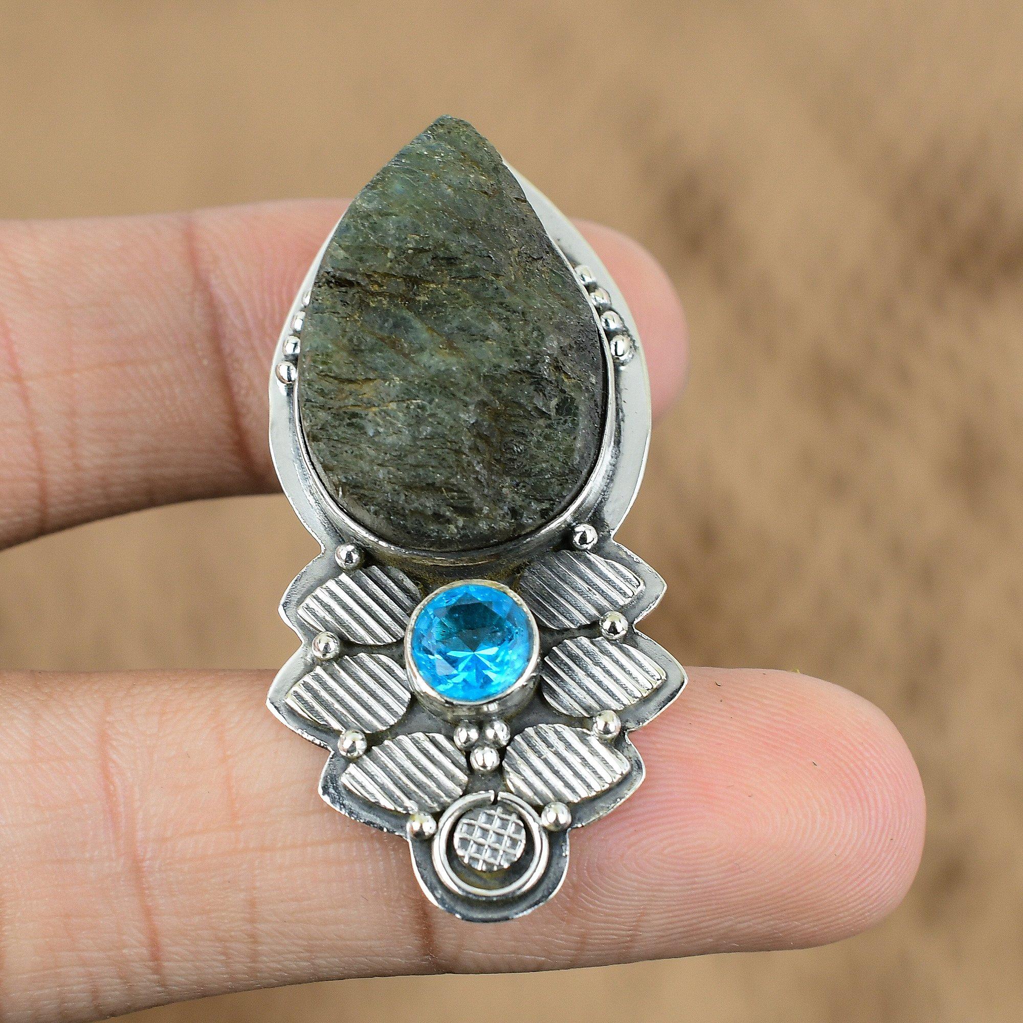Gift For Women Pendant 925 Sterling Silver Natural Labradorite Rough Gemstone