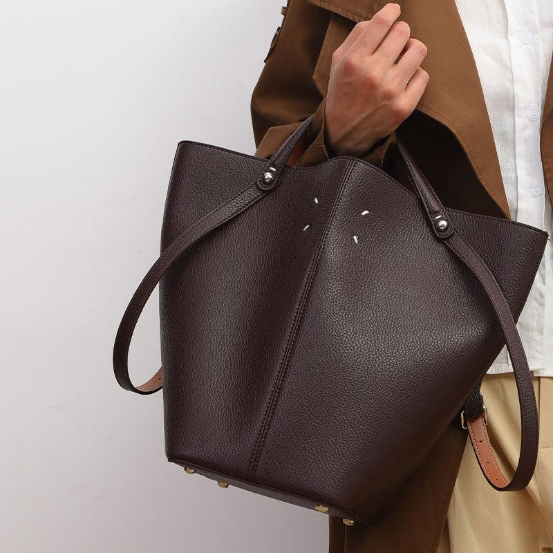 2025 New Fashion Margiela Portable Bucket Bag High-end Lychee Pattern Large Capacity Women's Basket Bag Autumn Winter Trendy PU Leather Big Tote Bag