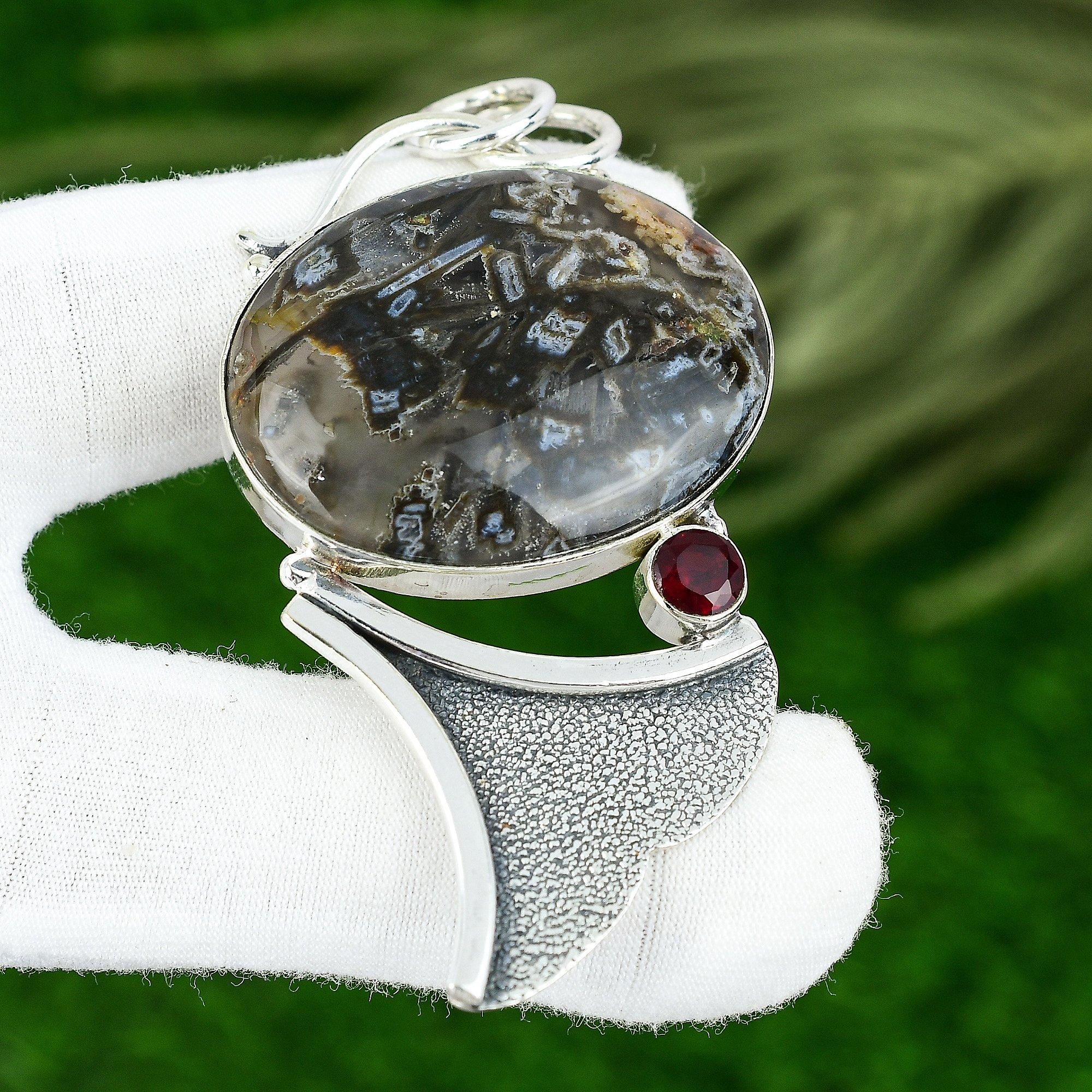 925 Silver Stick Agate Gemstone Mozambique Garnet Bezel Sister Trendy Pendant
