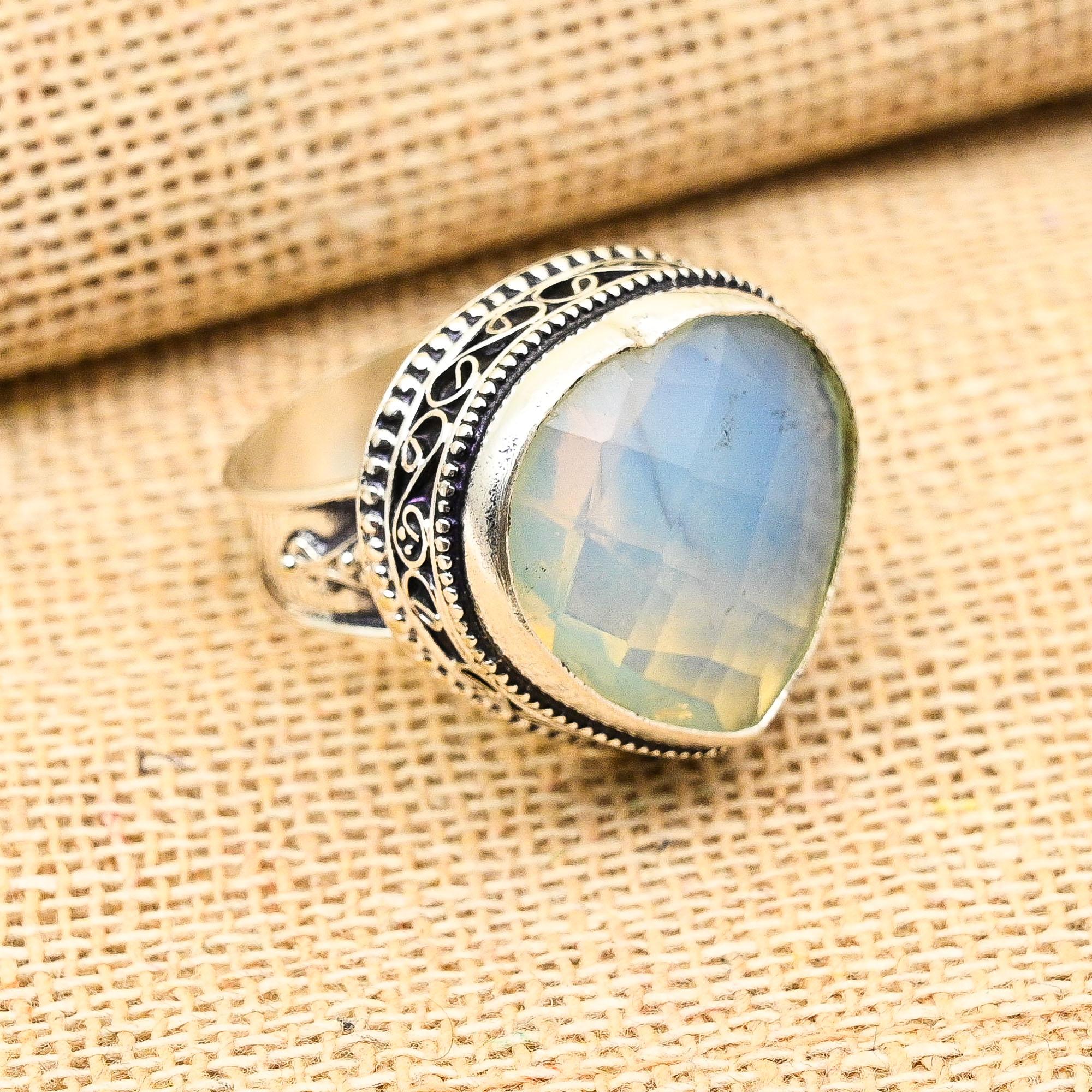 Herzform Milchopal Edelstein Handarbeit 925 Sterling Silber Ring Vintage Schmuck als Geschenk