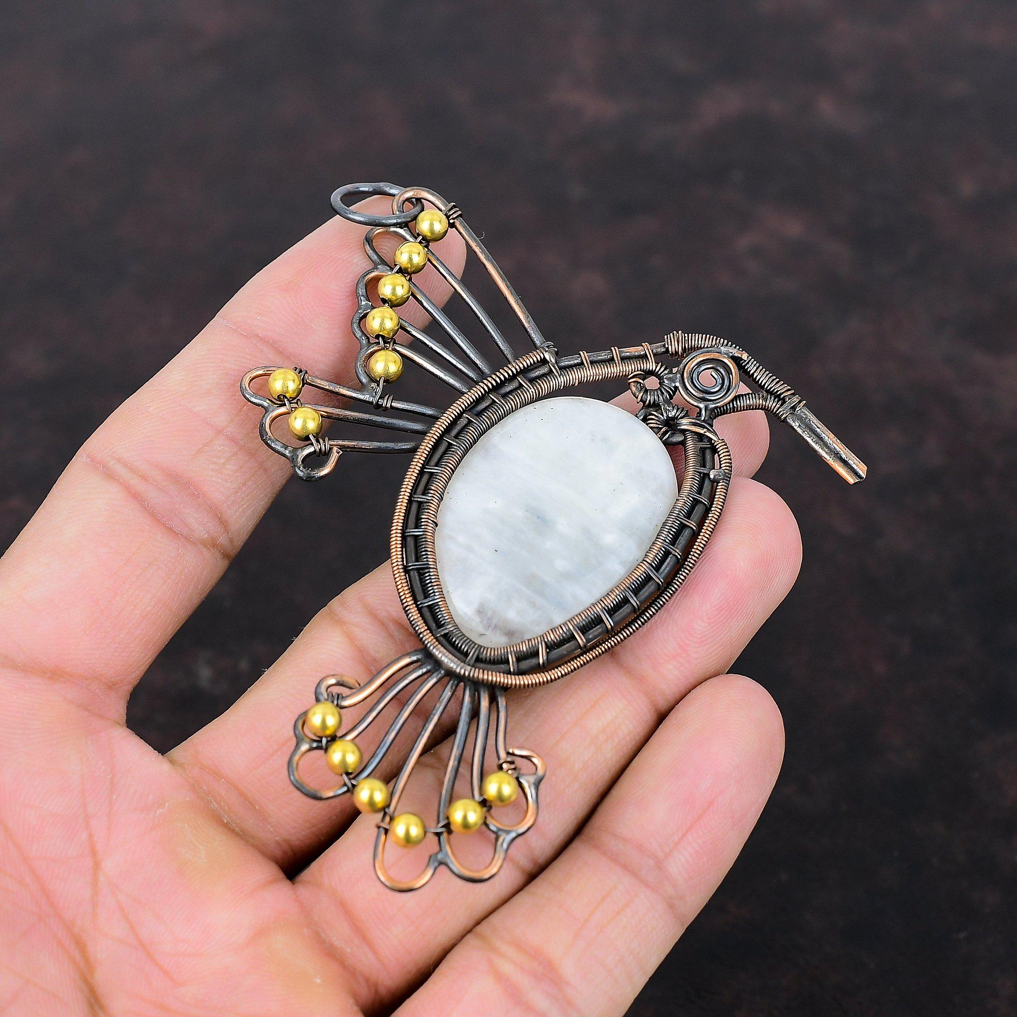 Regenbogen-Mondstein Anhänger Kupferdraht umwickelter Edelsteinanhänger Kupferschmuck Handgefertigter Boho-Anhänger Vogelschmuck Zum Geschenk Geburtssteinanhänger