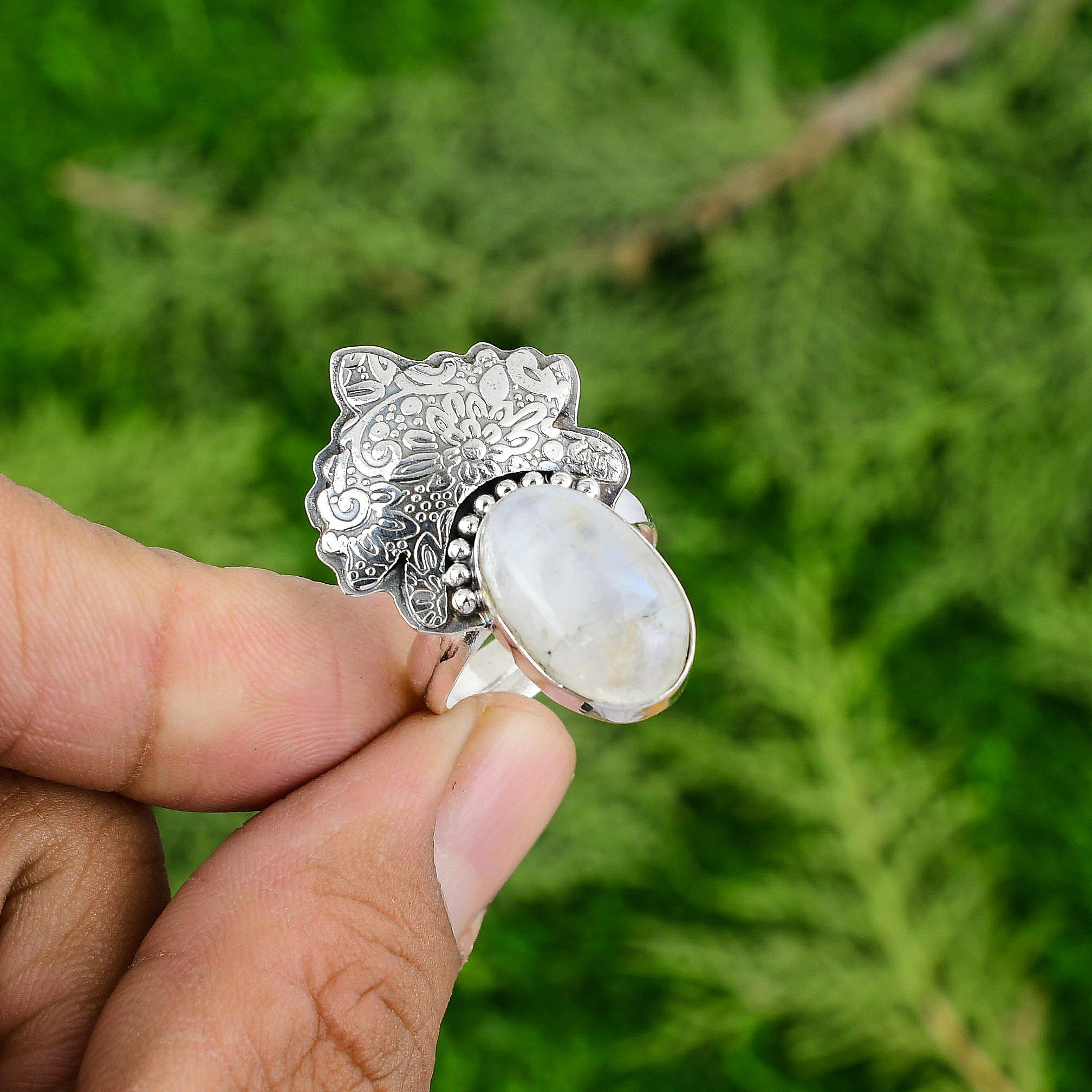 Easter Deal 925 Sterling Silver Natural Rainbow Moonstone Solitaire Wedding Ring