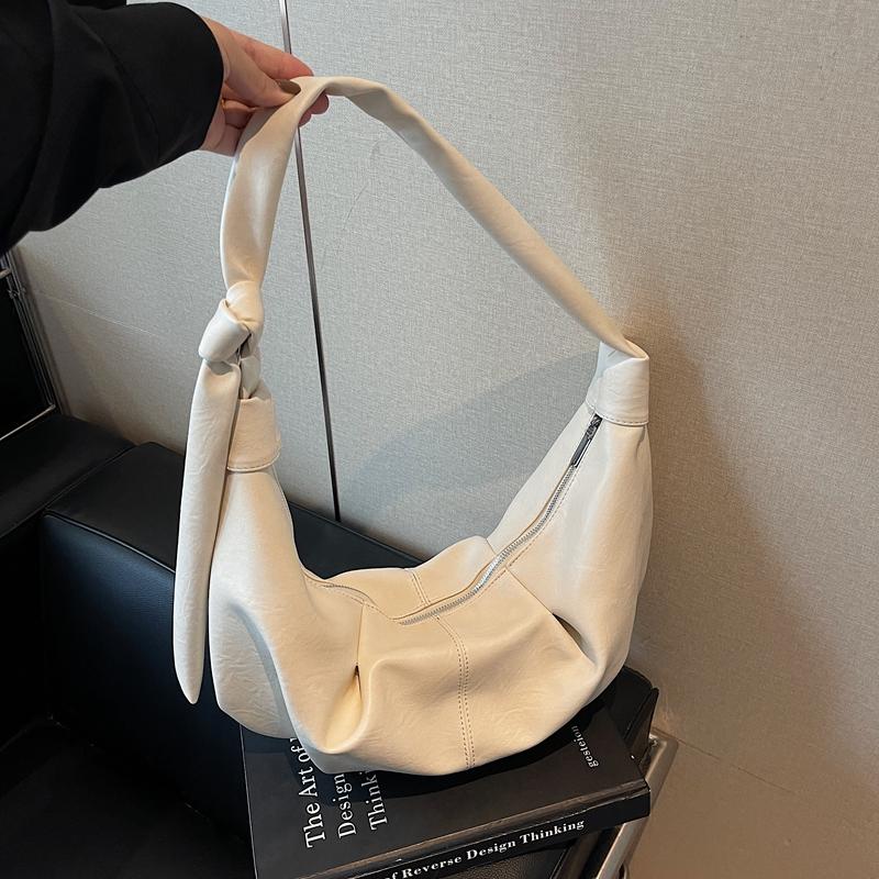 Vintage Soft PU Leather Shoulder Bag Women Large Capacity Crescent Hobo Bag Wide Strap Sling Bag for Work Travel and Casual Outings