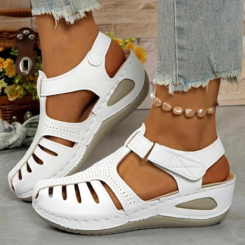 WOMEN'S SOLID COLOR SLOPE HEEL SANDALS WITH TOE STRAP - Comfortable Round Toe Design, Mid-height Heel, Synthetic Overlay Fabric and PU Sole, Sandals