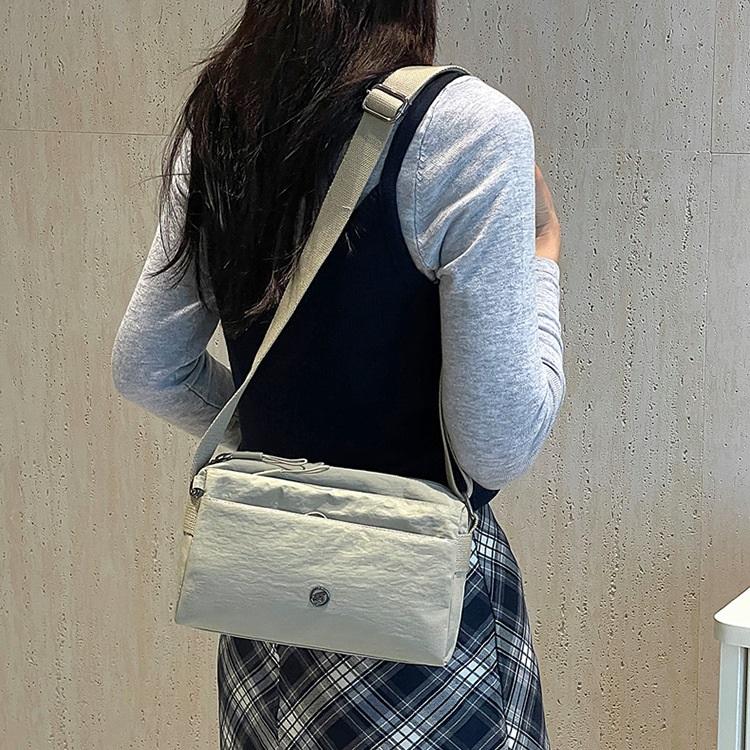 Lekka damska torba na ramię crossbody, casualowa torebka dla mamy w prostym stylu