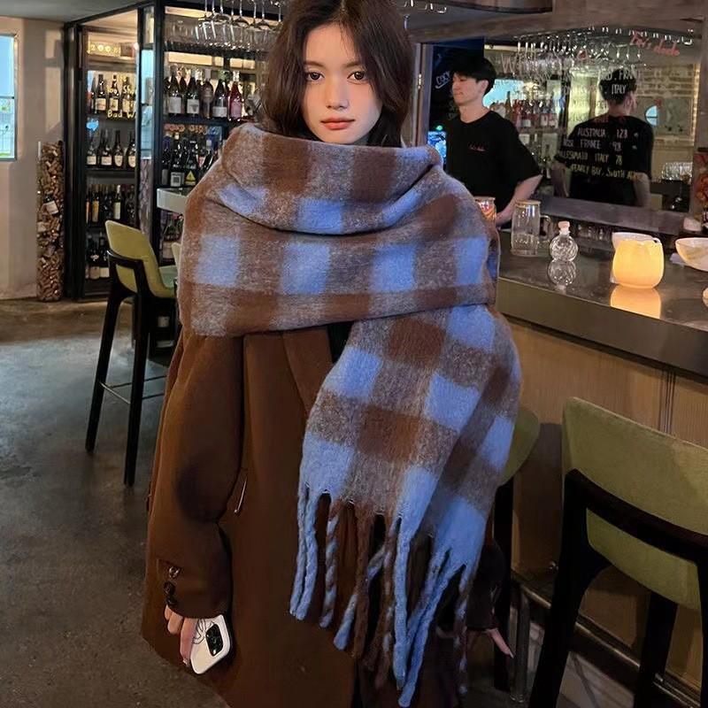 Imitation Cashmere Scarf, Women's Autumn and Winter New Style, Thickened Warm Scarf with White Tassels, Medium Long Versatile Scarf