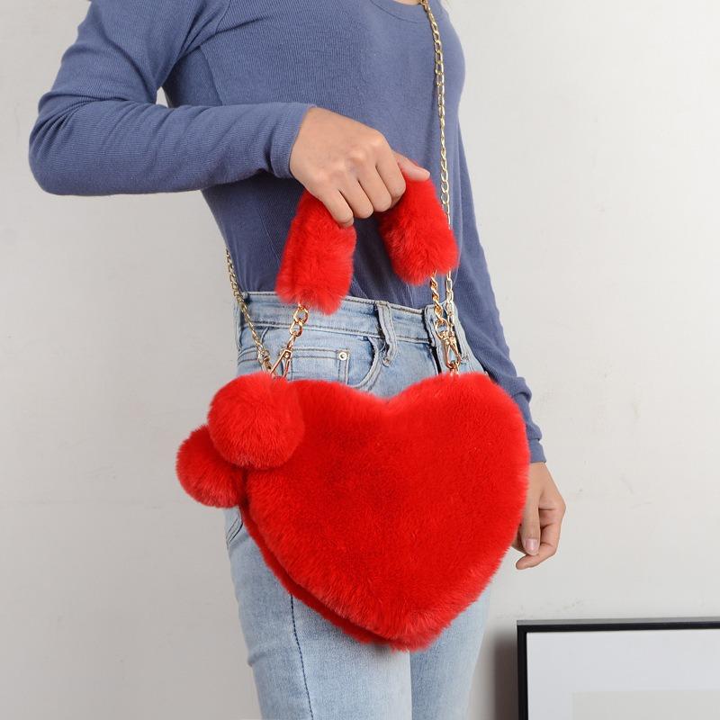 Winter New Sweet Love Heart Shaped Women's Top-handle Bags Confortable Soft Plush Ladies Handbags Fashion Multiple Color Optional Female Shoulder Bags
