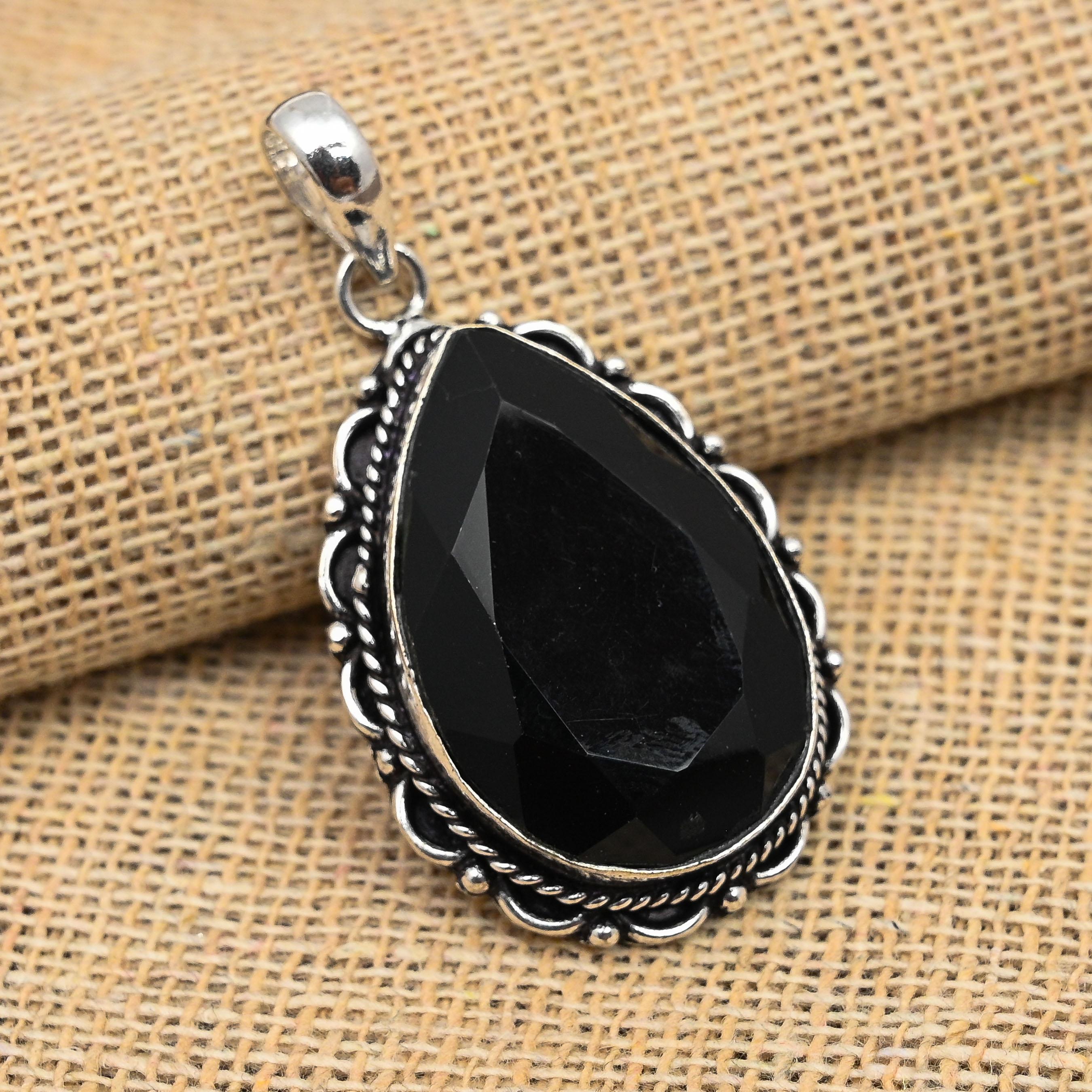 Black Spinel Gemstone Handmade 925 Sterling Silver Jewelry Lavish Pendant For Wedding Gift