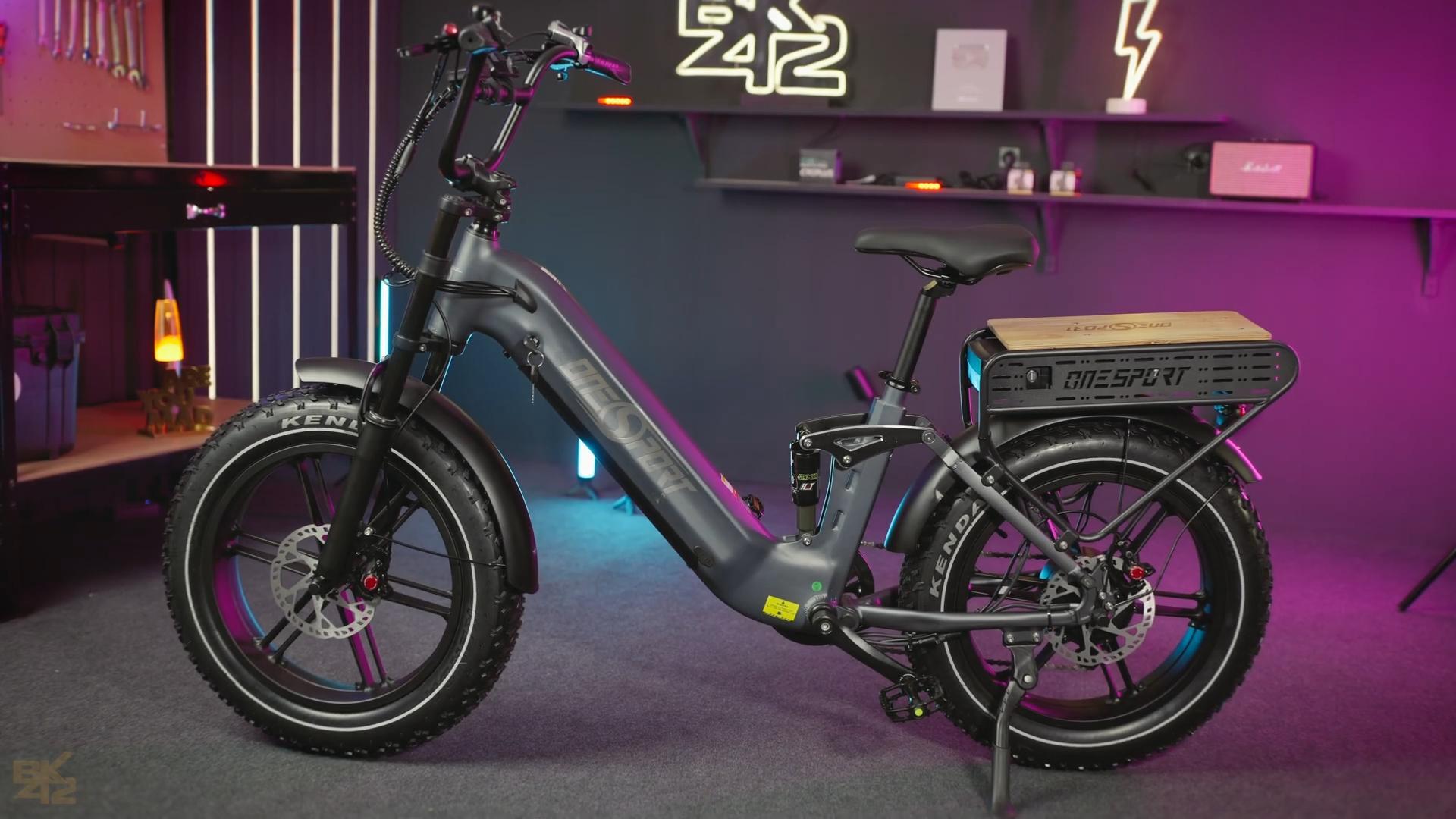 ONESPORT Vélo Électrique Tout-Terrain OT08 Pro 20 pouces: Moteur haute efficacité de 500 W, double batterie 48 V 18 Ah, capacité de charge maximale 150 kg.