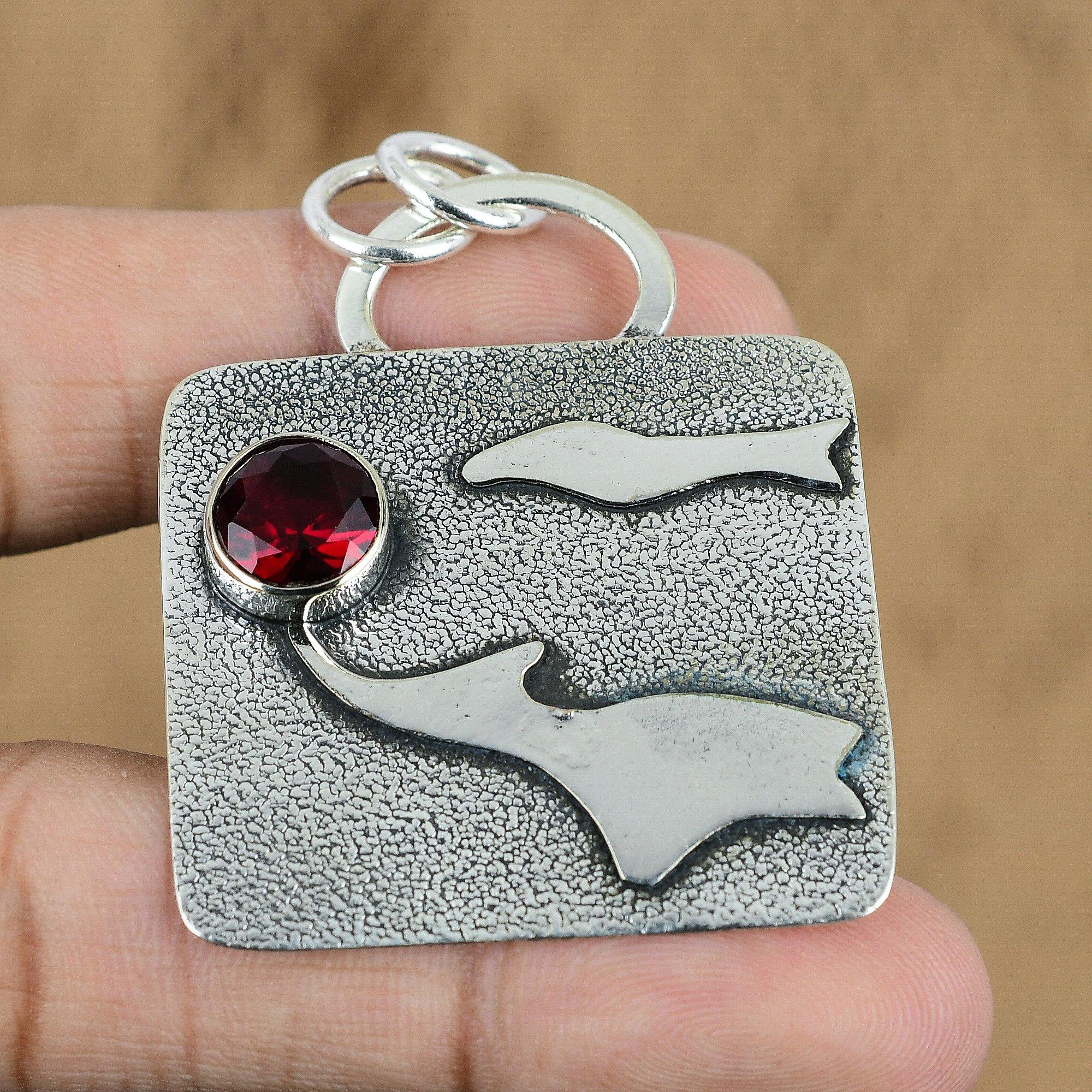 Natural Mozambique Garnet Gemstone Pendant Red 925 Sterling Silver Jewelry