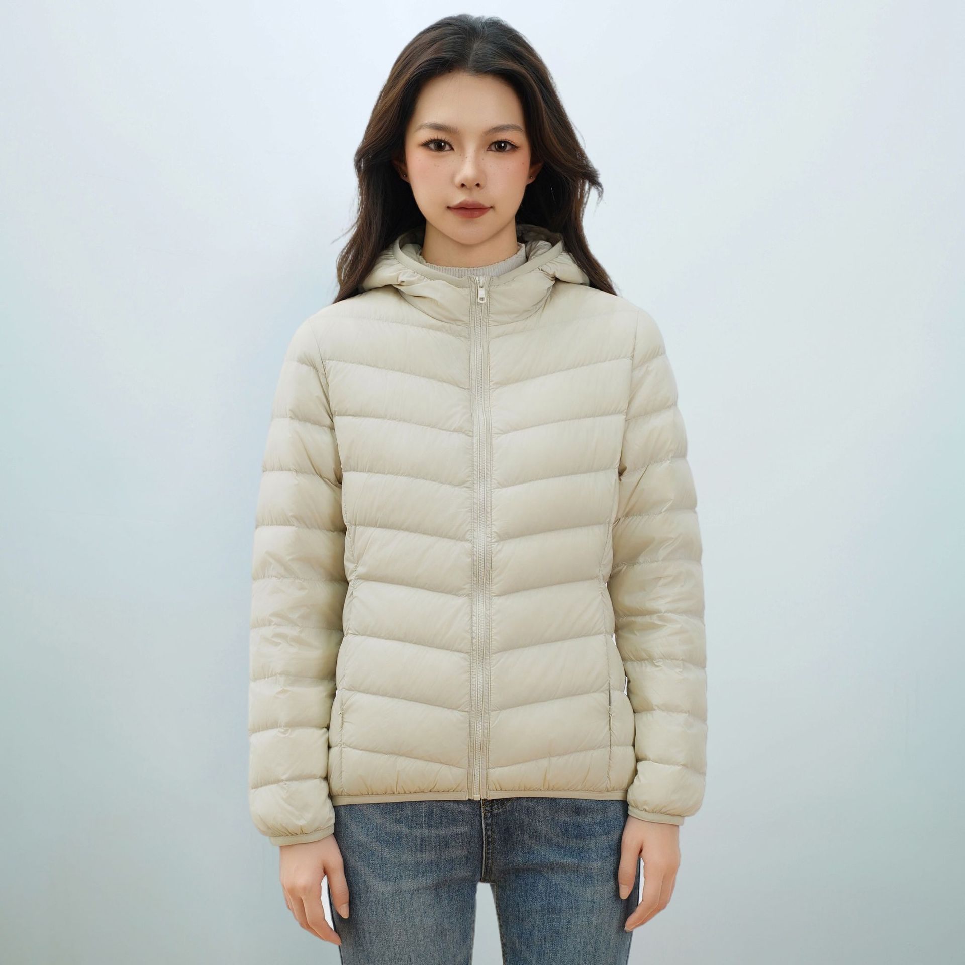 Women's Autumn and Winter 90 Down Light Duck Down Jacket with Hood Simple Jacket