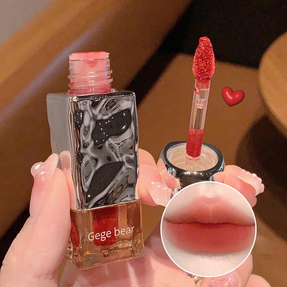 GEGE BEAR Matte Velvet Lip Glaze, Silkeaktig og Non-stick, Advanced Color Rendering, Matte Lip Glaze