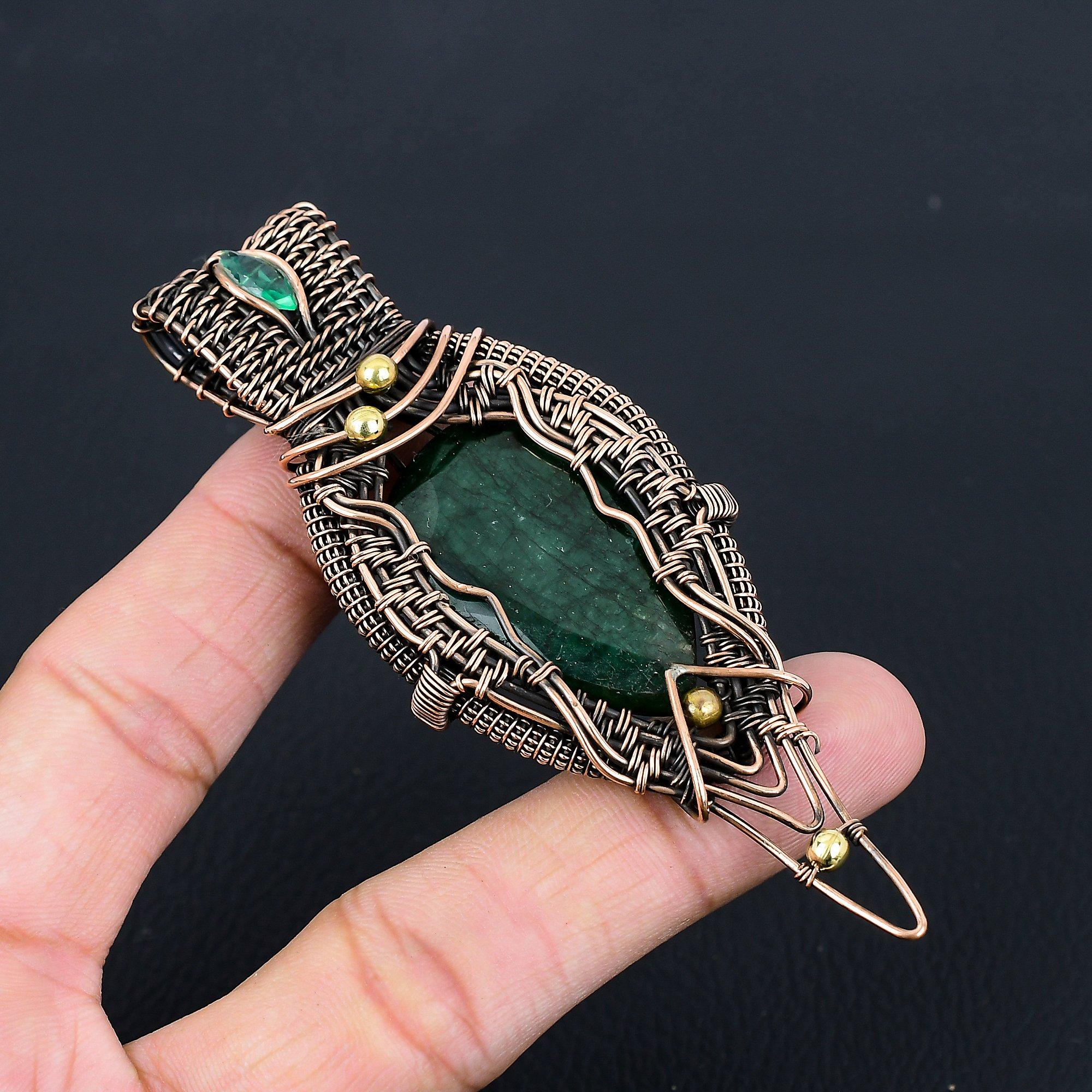Lab-laget Emerald Gemstone smykker Ren kobbertråd innpakket håndlaget anheng for gave