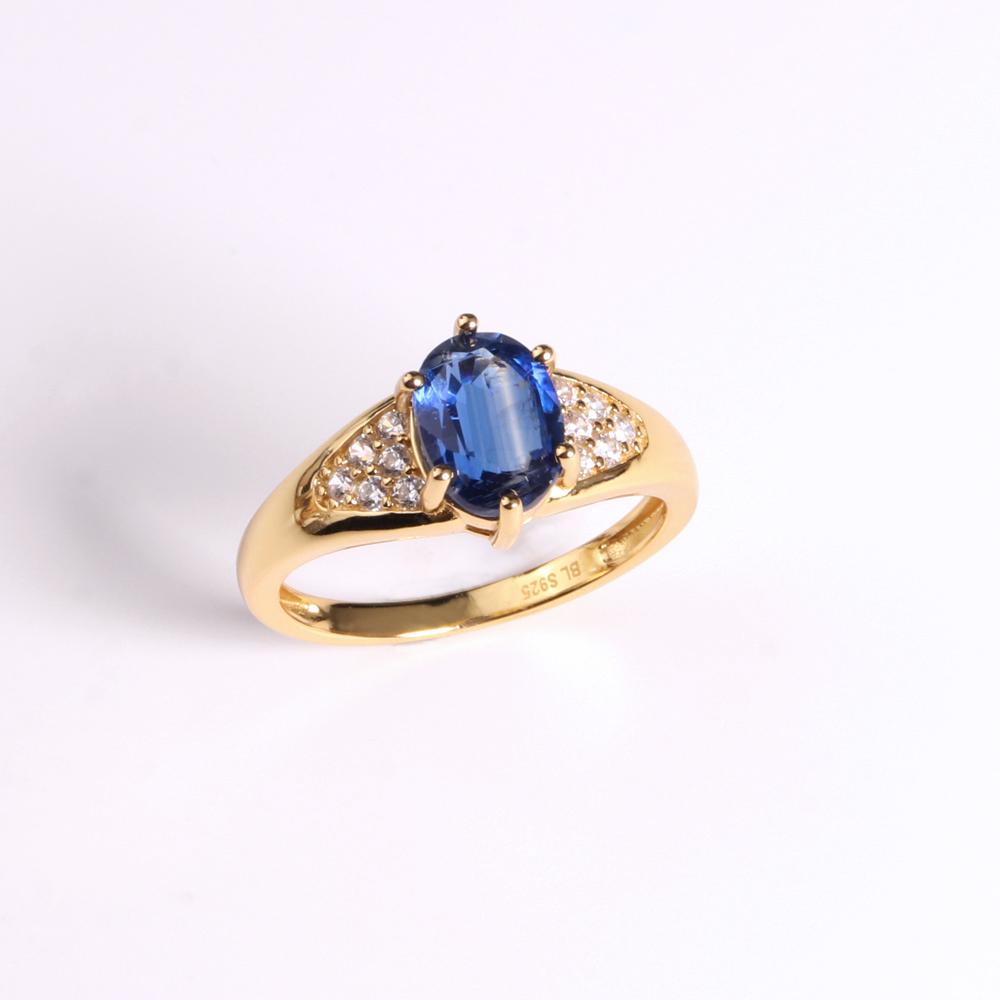 Elegant Vintage Natural Gemstone Blue Kyanite Sterling Silver Ring for Women Anniversaries and Engagement and Holiday Gifts