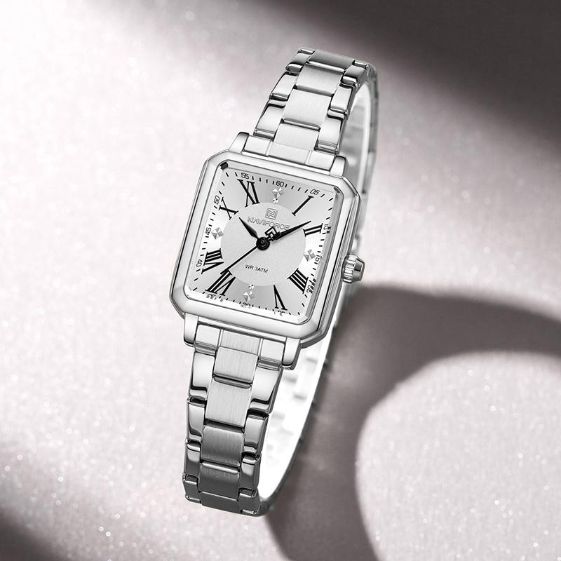 NAVAFORCE Women's Quartz Watch Ceremony Party Stainless Steel Strap Waterproof Square Roman Dial Women's Casual Fashion Accessories Watch NF5065