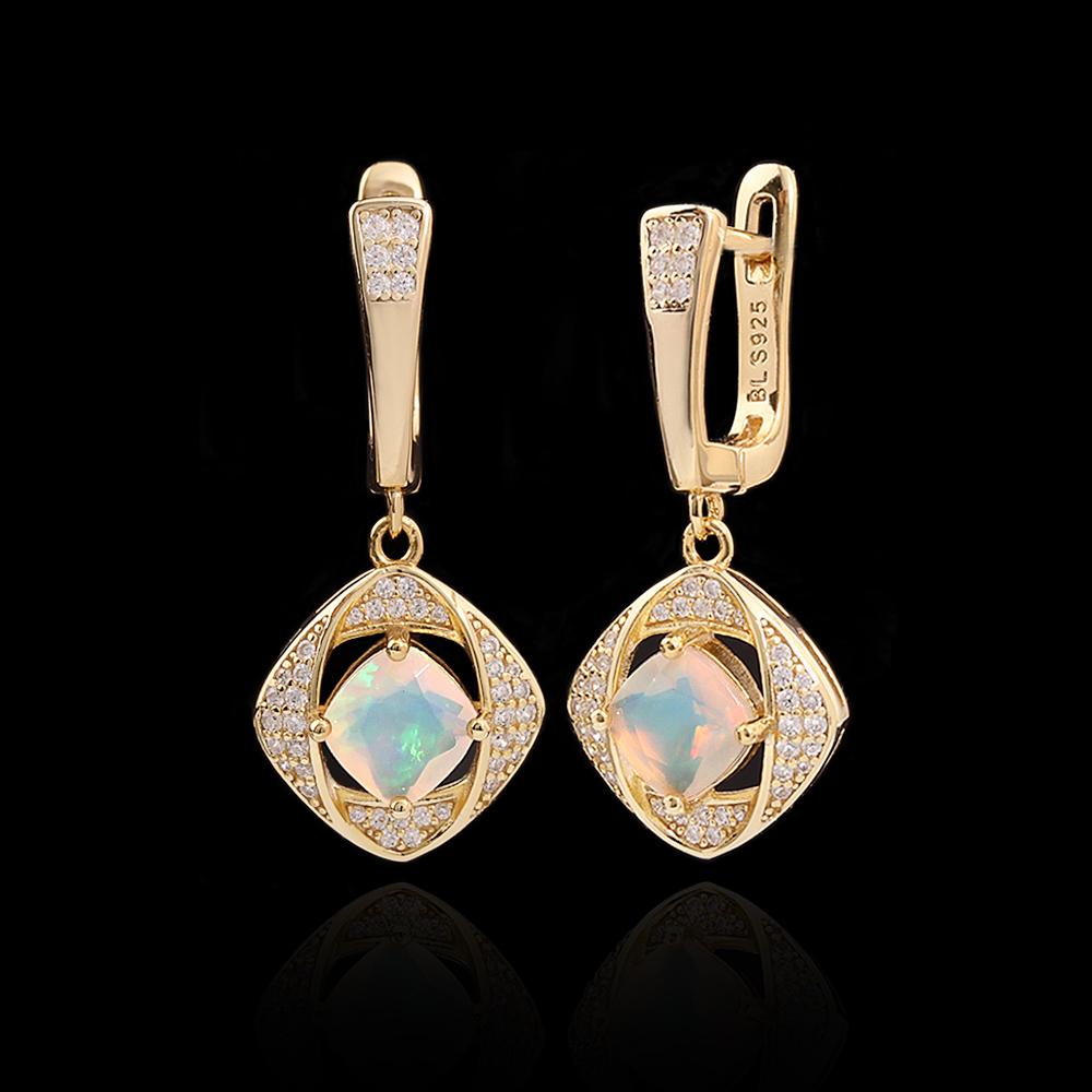 925 Sterling Silver Women's clasp earrings Natural cushion 6.0mm Ethiopian opal Elegant fine Jewelry for banquet engagement gift