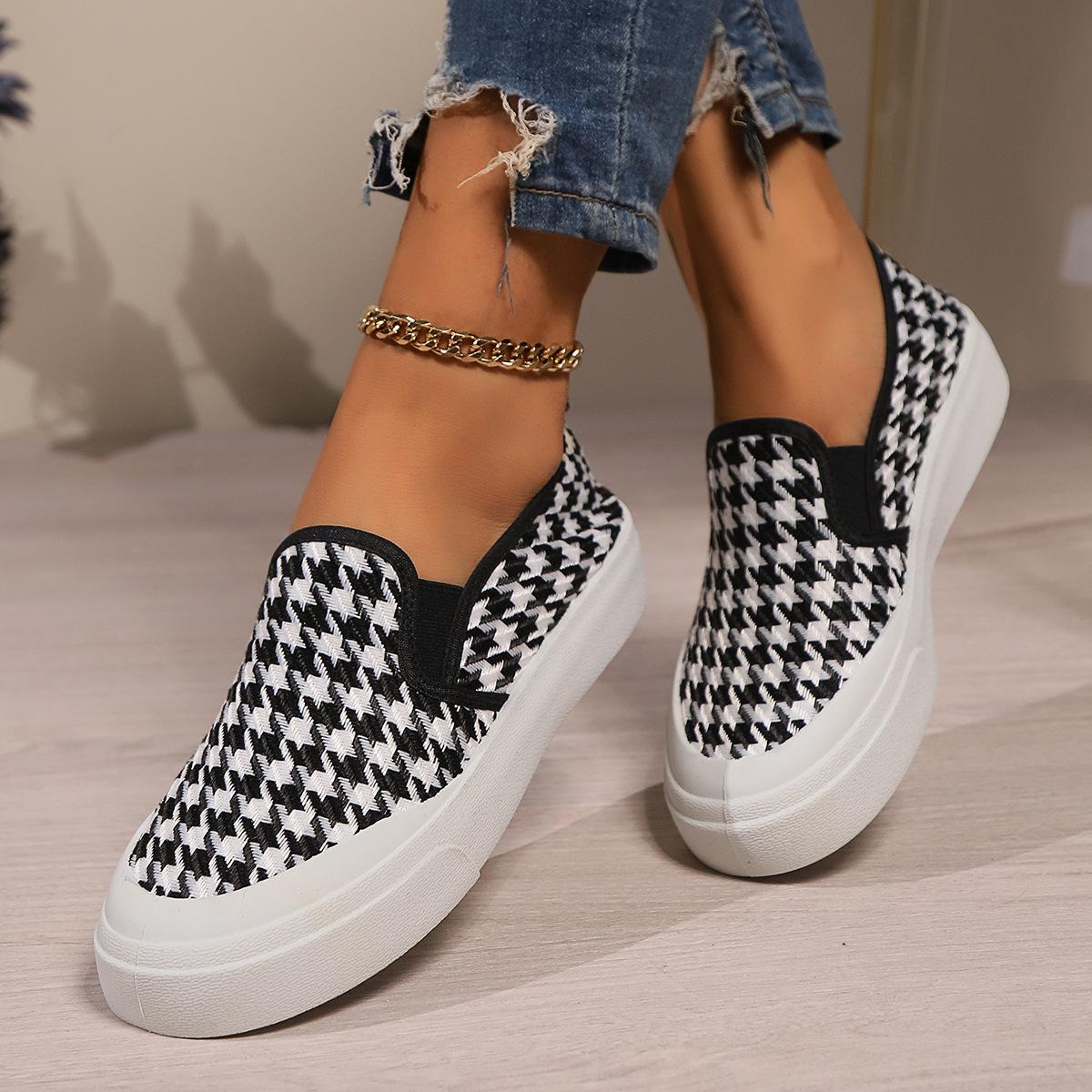 Women's Checkerboard Platform Canvas Sneakers Thick Sole Casual Shoes for Women
