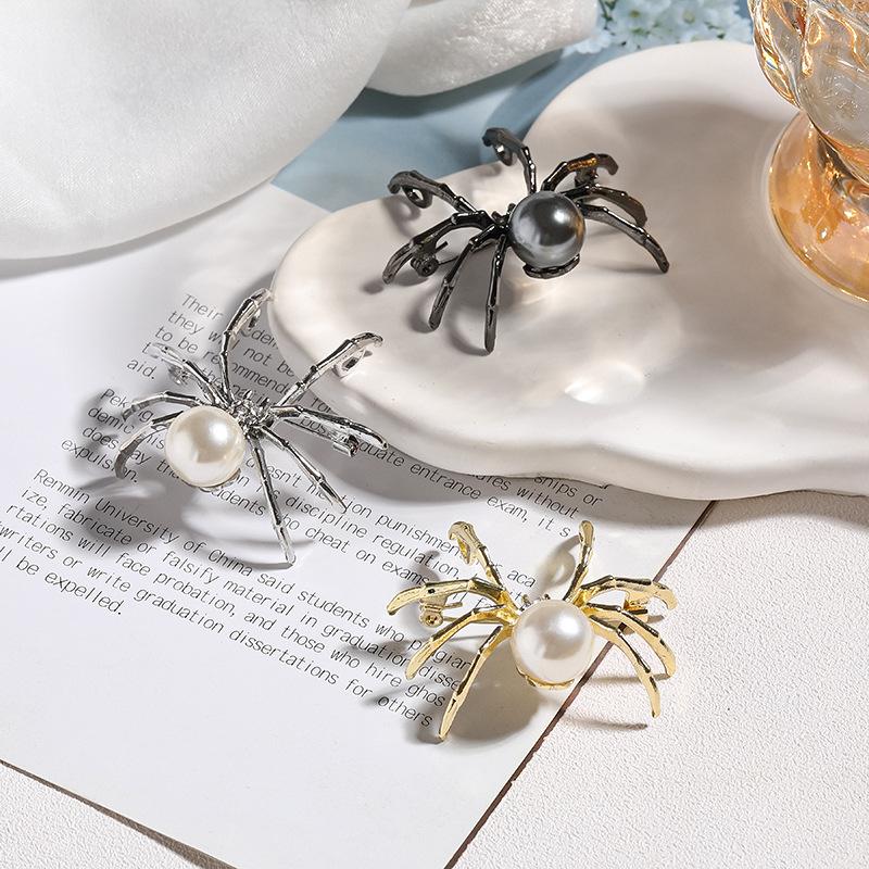 Broșă creativă Spider pentru bărbați și femei, haine de petrecere, eșarfă, accesorii, broșe, cadou exagerat, negru și alb