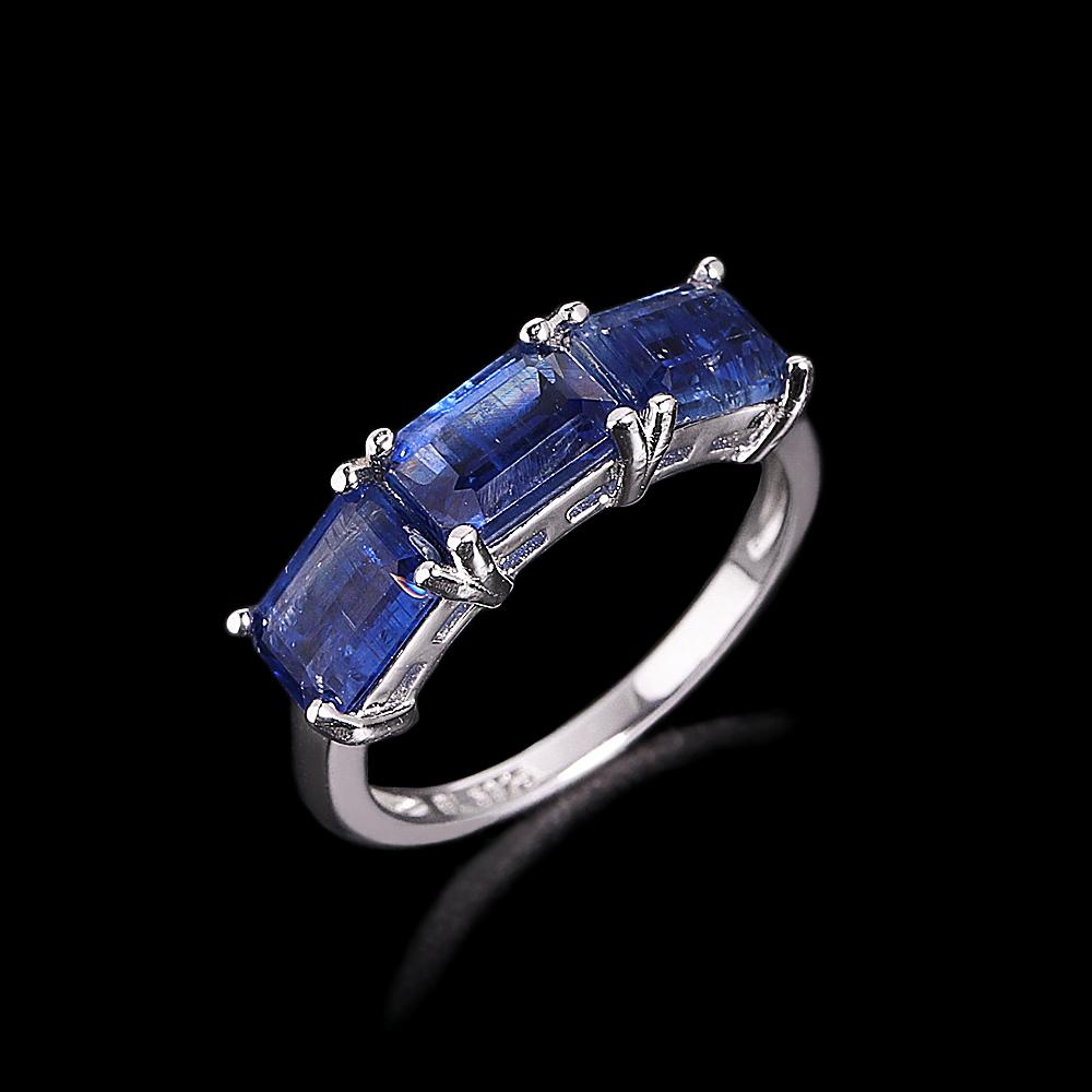 Klassisches Design 925er Sterlingsilberring Natürlicher achteckiger 5*7mm Kyanit Leichter Luxusschmuck für Hochzeits- und Partygeschenke für Frauen