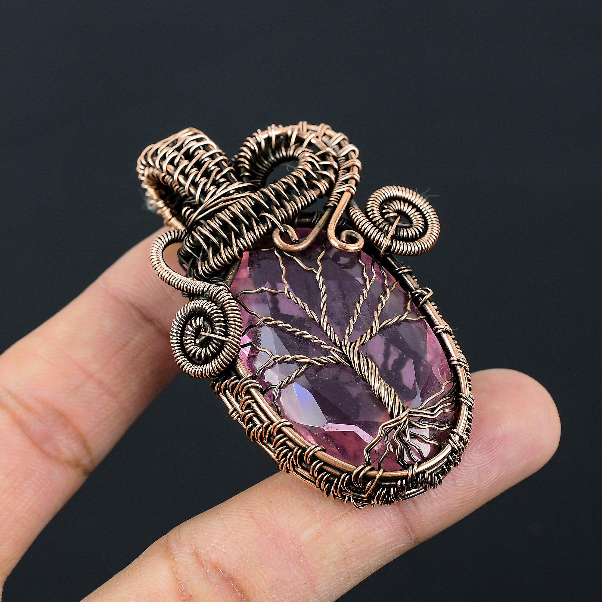Ciondolo di gioielli fatti a mano avvolto in filo di rame puro con pietra preziosa Kunzite rosa dell'albero della vita per lei