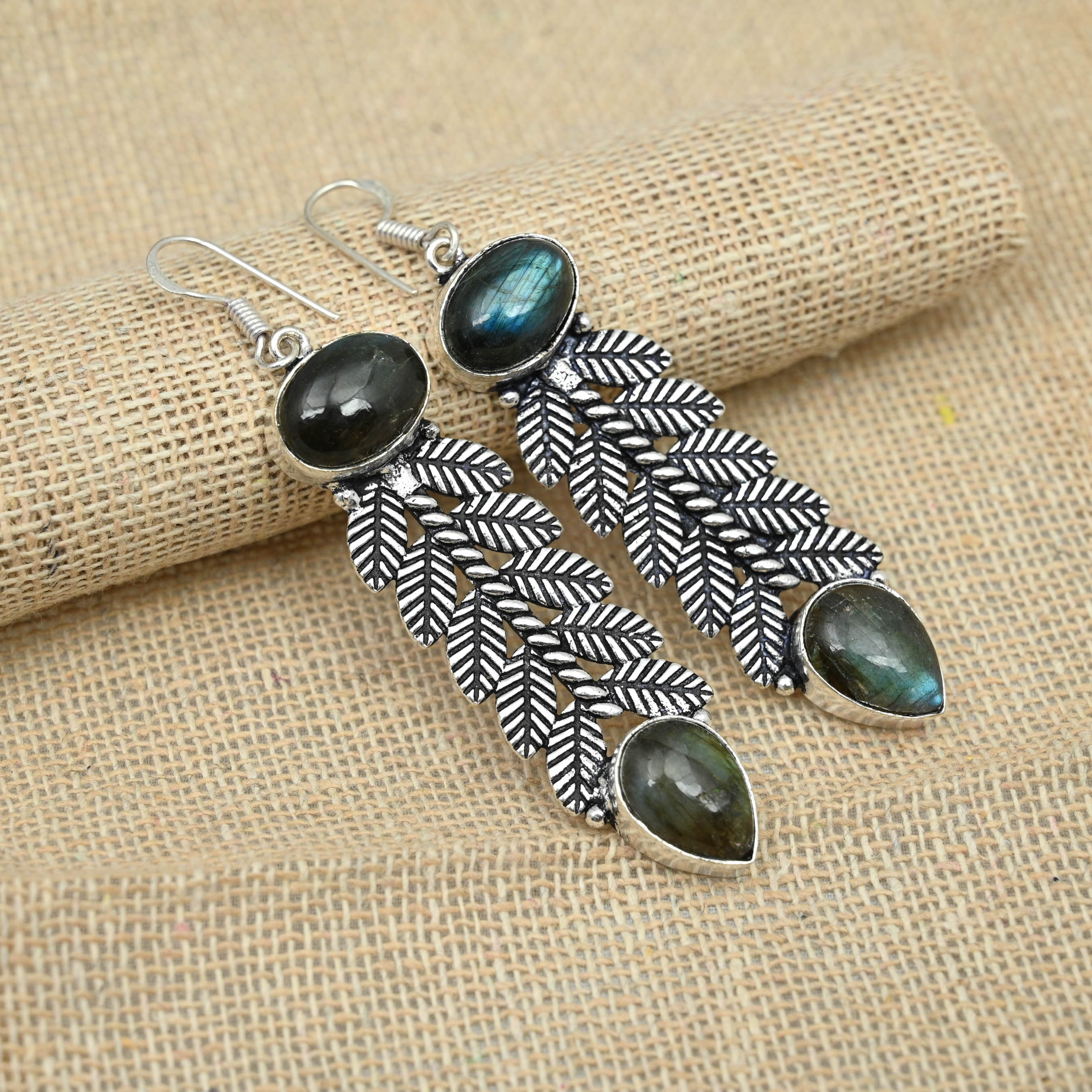 Kolczyki z labradorytu Delikatne kamienie szlachetne Ręcznie robiona biżuteria z próby 925 ze srebra dla prezentów