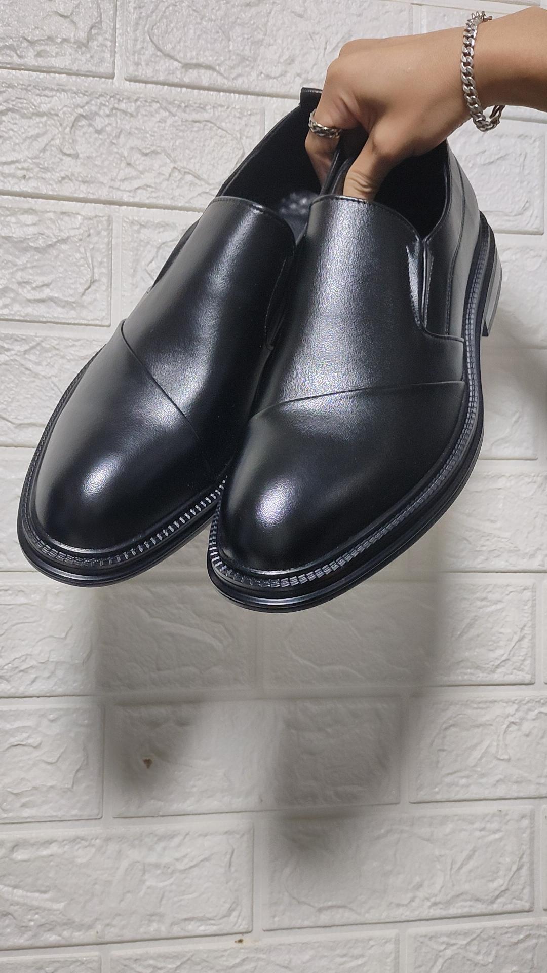 Men Loafers Black Dress Fashion Wingtip Shoes Slip On Shoes Driving Casual Stylish Formal Leather Prom Blazers Dance Disco Shoes Men