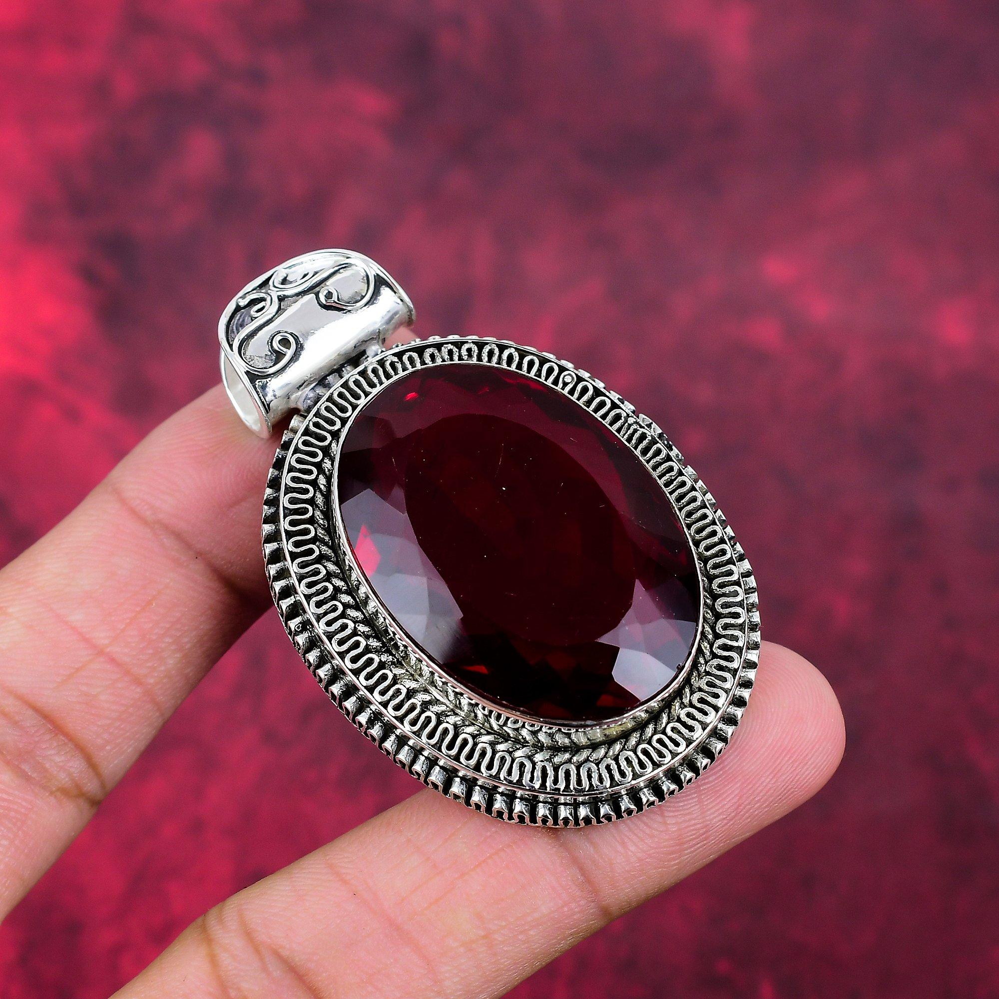 Biżuteria z czerwonego granatu, wisiorek z litego srebra próby 925, ręcznie robiony wisiorek z kamieni szlachetnych na Dzień Pamięci