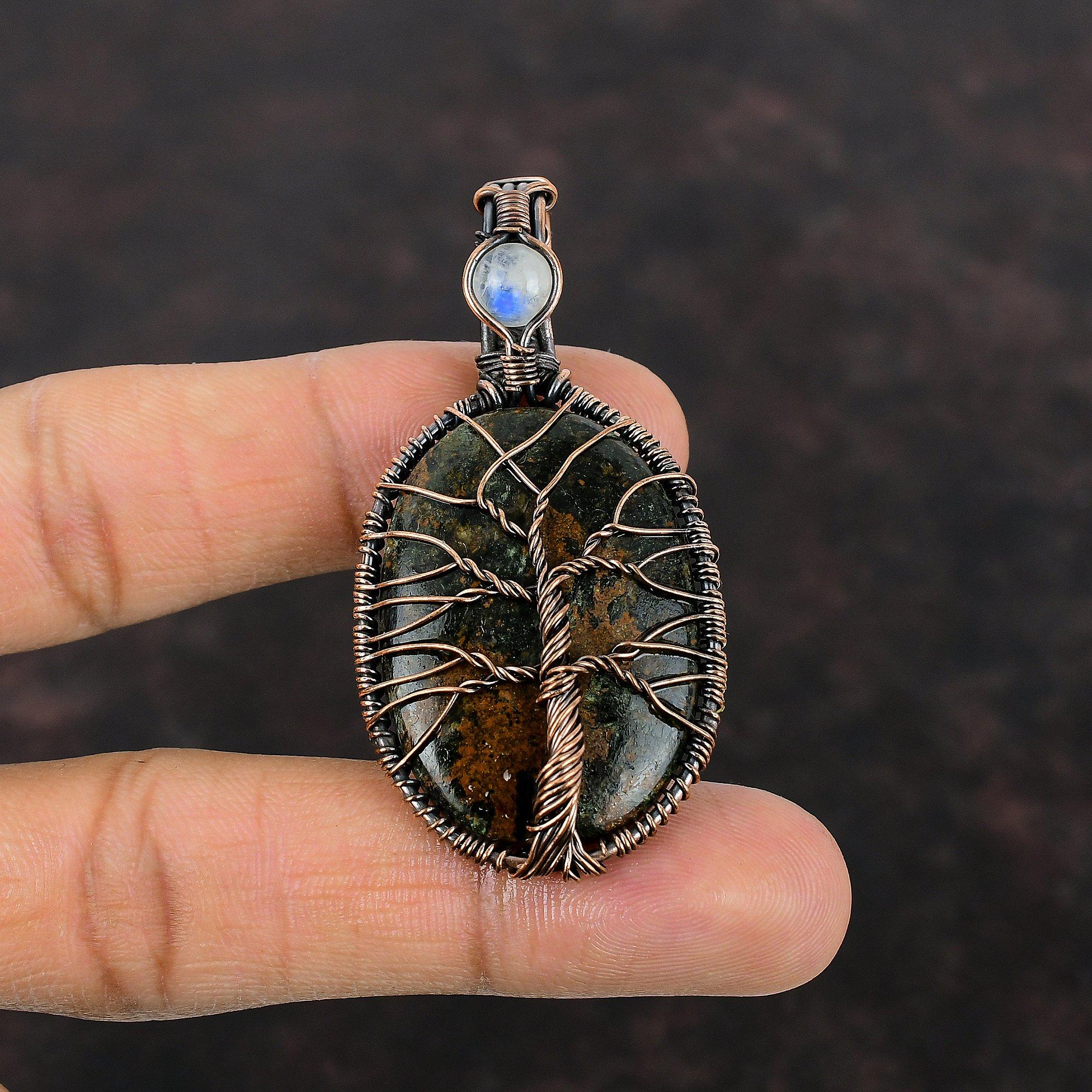 Pendant Arborele Vieții cu Granat Spessartină în Calcar, înfășurat cu sârmă de cupru, Pandantiv cu Piatră Prețioasă, Pandantiv cu Piatră de Lună Curcubeu, Bijuterii din Cupru Lucrate Manual