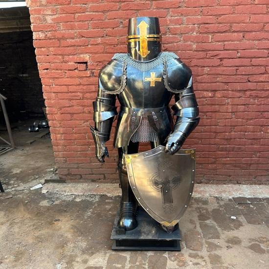 182.88 cm Ortaçağ Tapınak Şövalyesi Zırh Takımı Eldivenler Cadılar Bayramı Cosplay Aksesuarları Cadılar Bayramı Rol Yapma Kostümü Canlandırma Zırh Çelik