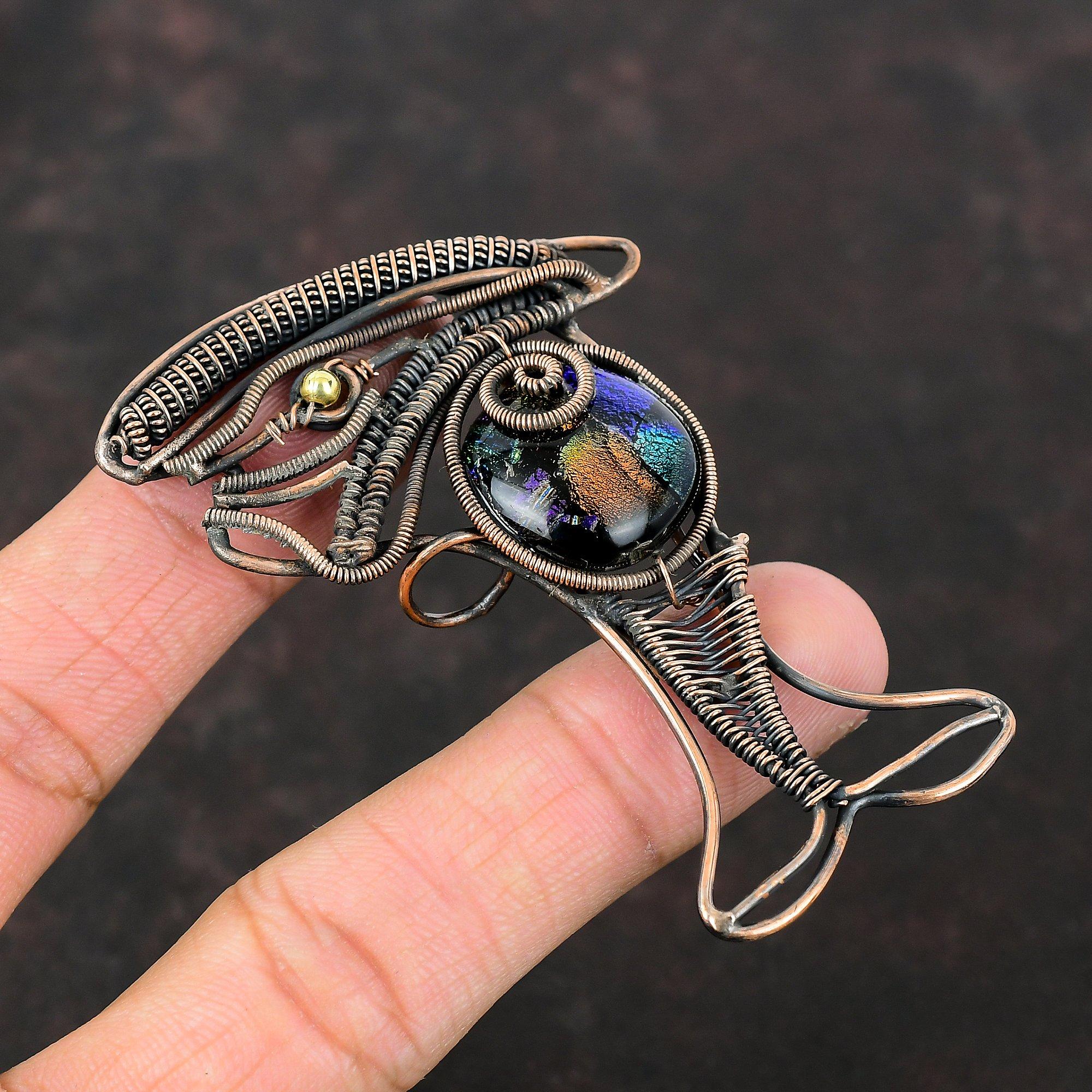 Amerikanischer Dichroic Glas Anhänger Kupferdraht gewickelt Anhänger Fisch Anhänger handgemachter Edelstein Schmuck brandneuer Anhänger Kupferschmuck als Geschenk