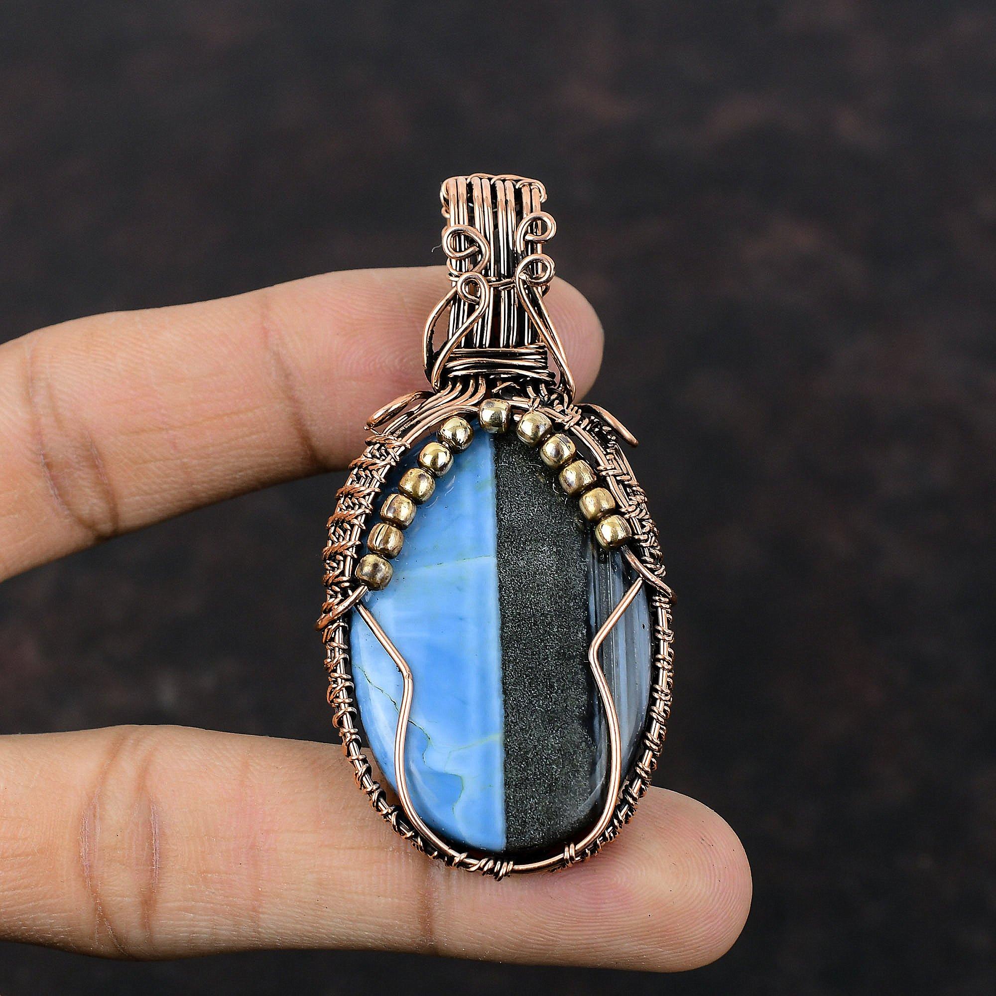 Owyhee Blauer Opal Anhänger Kupferdraht gewickelter Anhänger Handgefertigter Einzigartiger Schmuck Original Edelsteinanhänger Geschenk für Sie Kupferdraht Wickelschmuck
