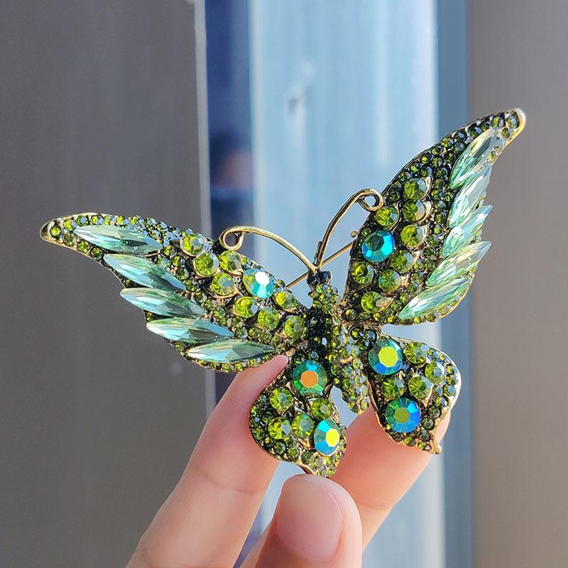 Wind High-End Butterfly Brooch Alloy Diamond-Encrusted Pin Women'S Clothing Corsage Animal Insect Silk Scarf Buckle Jewelry