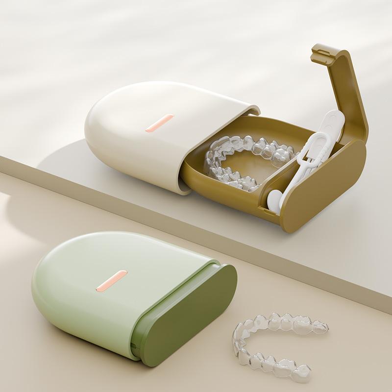 Transparent Cover Dental Storage Box Invisible Braces Box Dentures Orthodontic Cleaning Storage Box Retainer Box Portable Storage Box