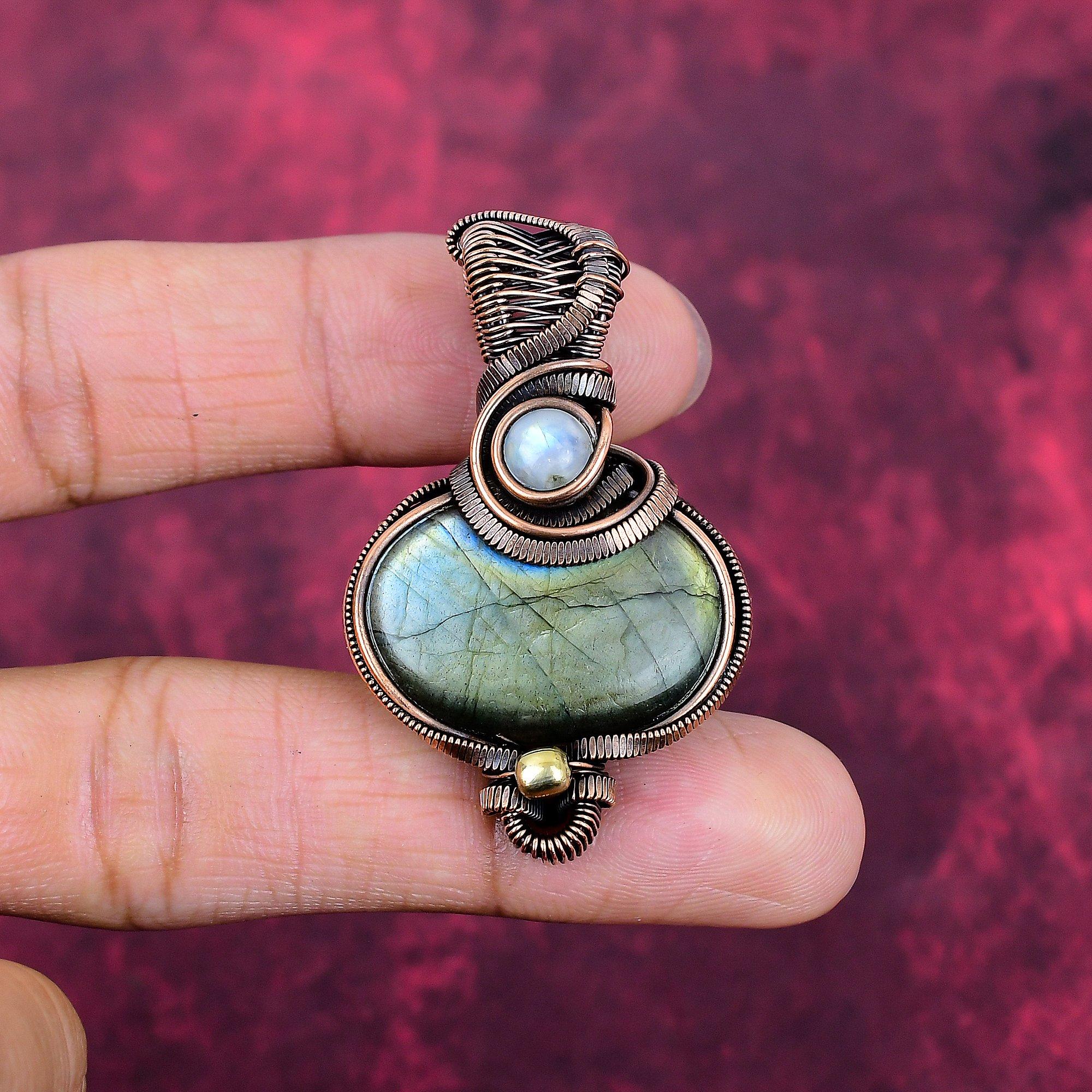 Labradorite Gemstone Pendant Rainbow Moonstone Copper Wire Wrapped Pendant